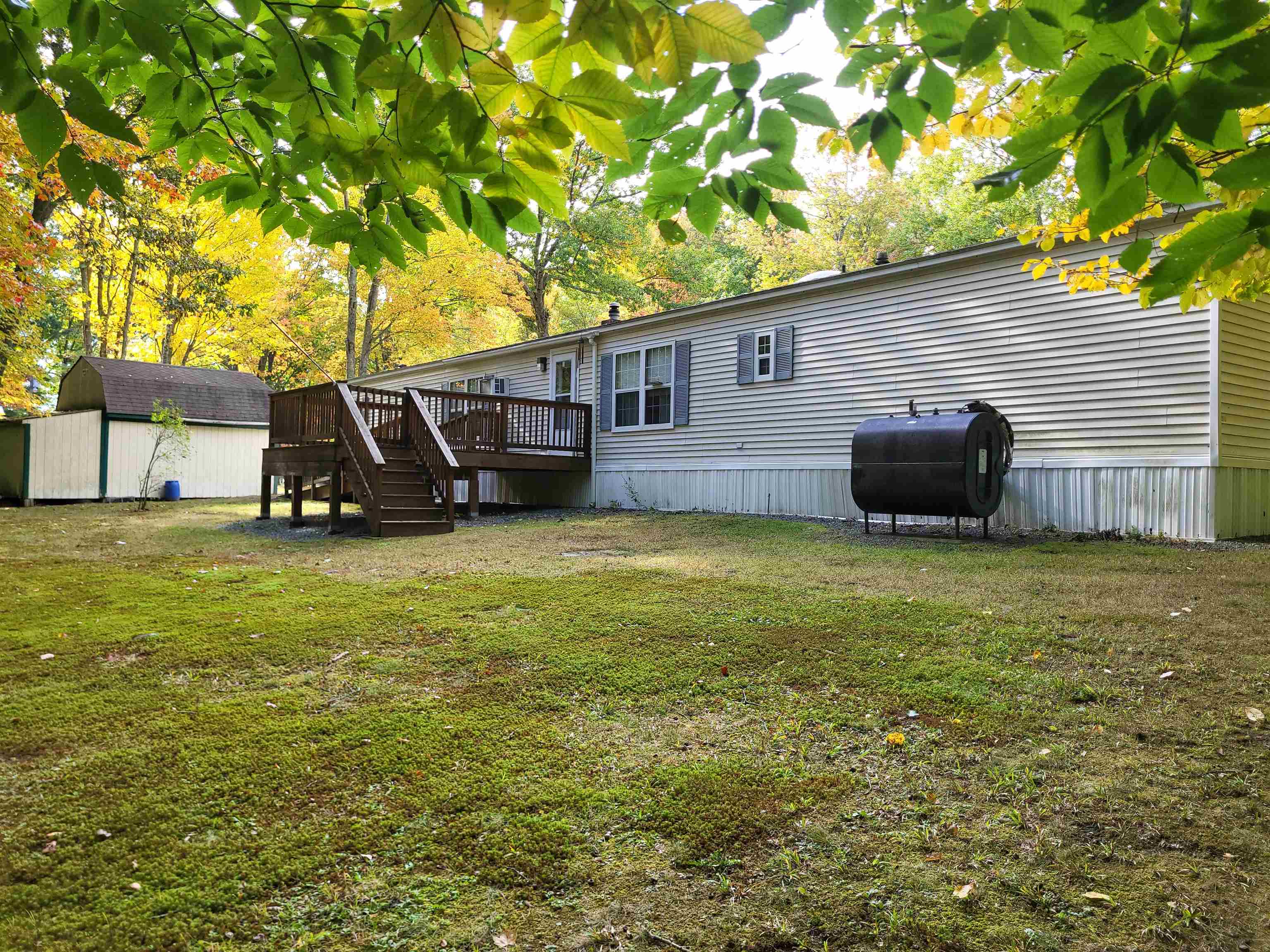 Photo 3 of Manufactured home for sale at 732 Concord Stage Rd #44, Weare, NH 03281 | MLS# 5112499 | Listing updated on 2026-10-03