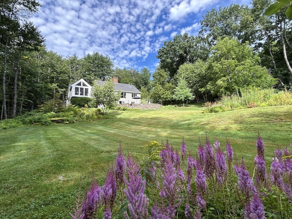 Photo 3 of Sale Pending at 37 Arundel Rd, Peterborough, NH 03458 | MLS# 5112501 | Listing updated on 2026-10-06