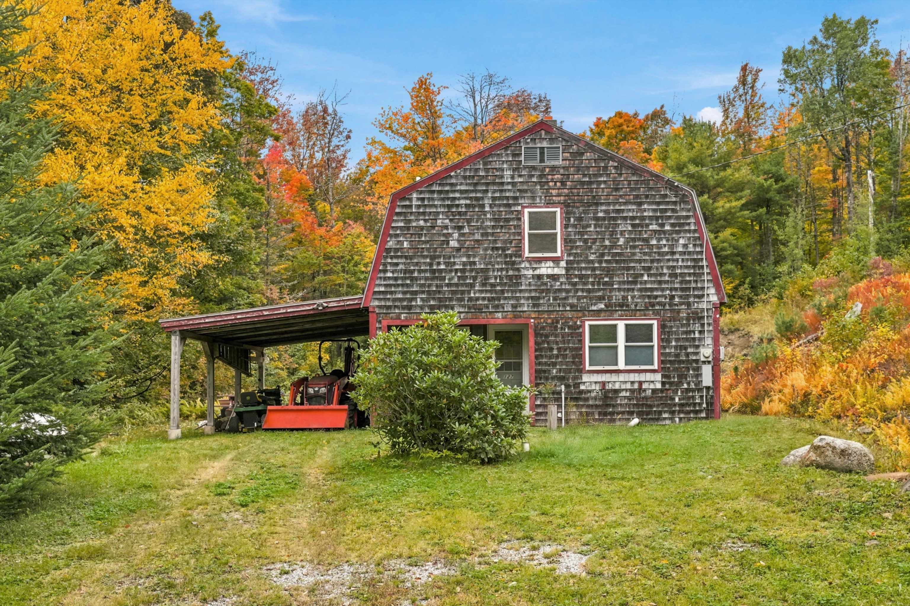 Photo 2 of Single family home for sale at 127 Martin Rd, Washington, NH 03280 | MLS# 5112562 | Listing updated on 2026-10-03