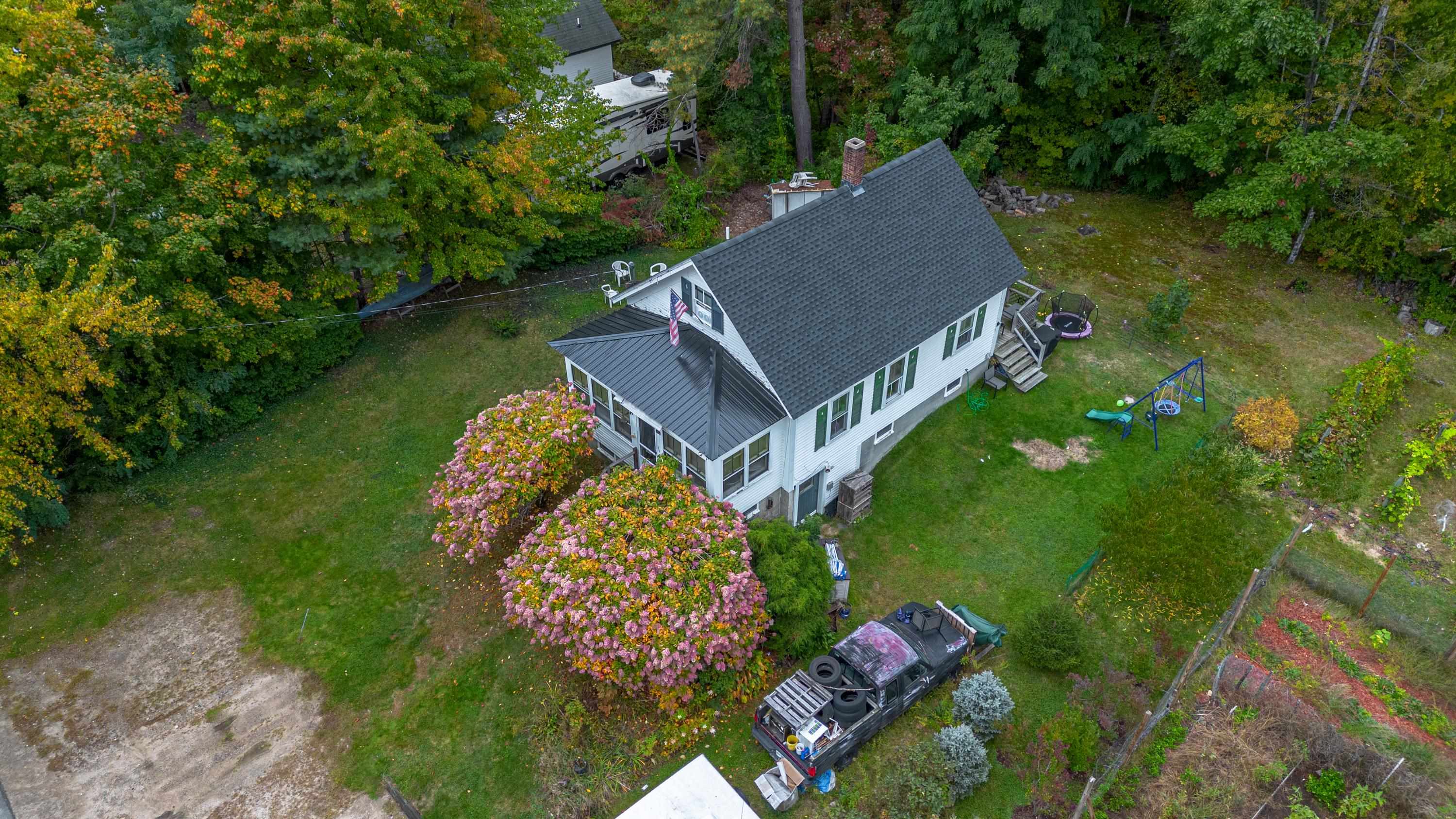 Photo 4 of Single family home for sale at 29 Huckins St, Center Ossipee, NH 03814 | MLS# 5112584 | Listing updated on 2026-10-02