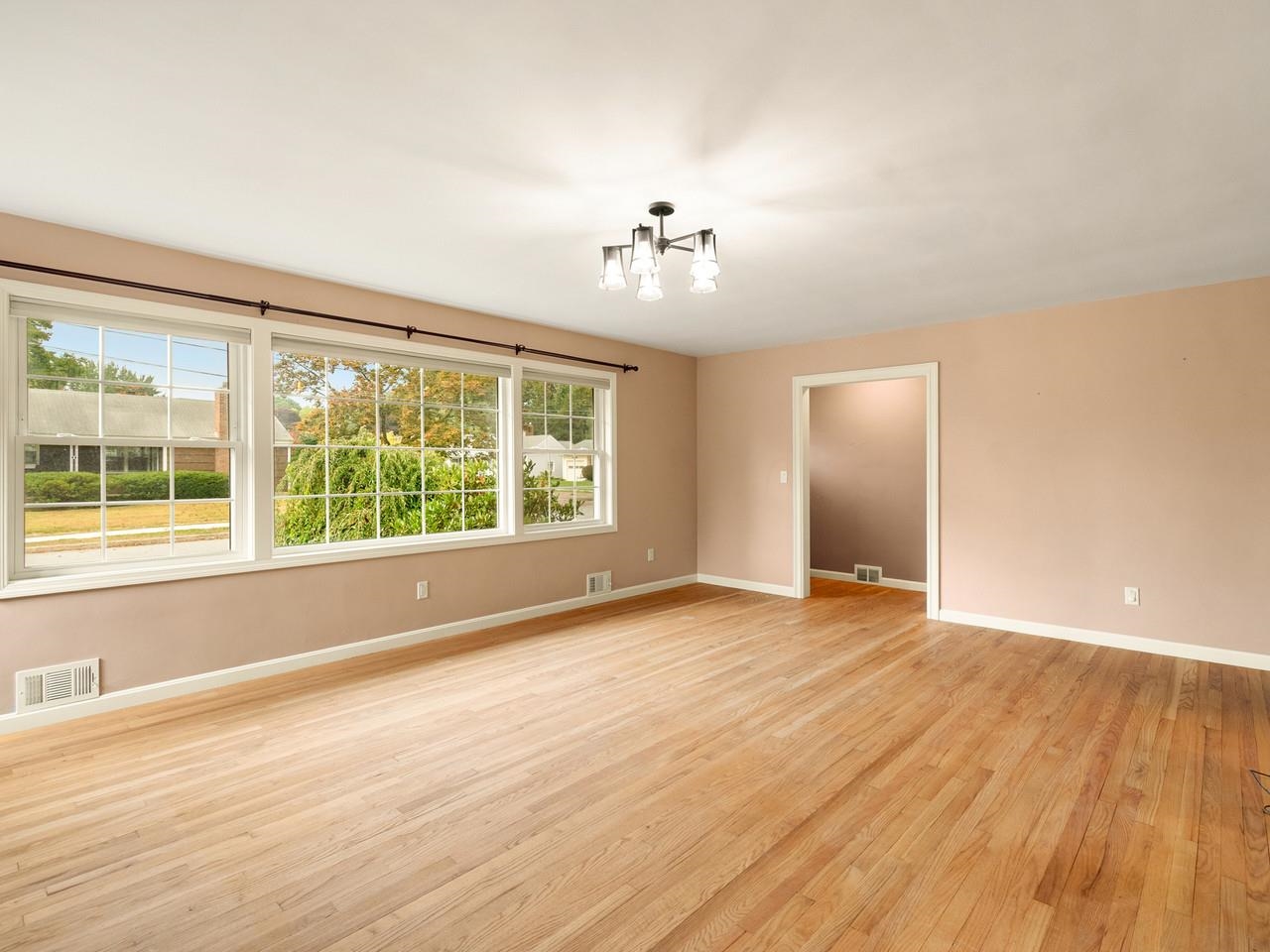 Photo 3 of Single family home for sale at 104 Wildwood Dr, Burlington, VT 05408 | MLS# 5112588 | Listing updated on 2026-10-02