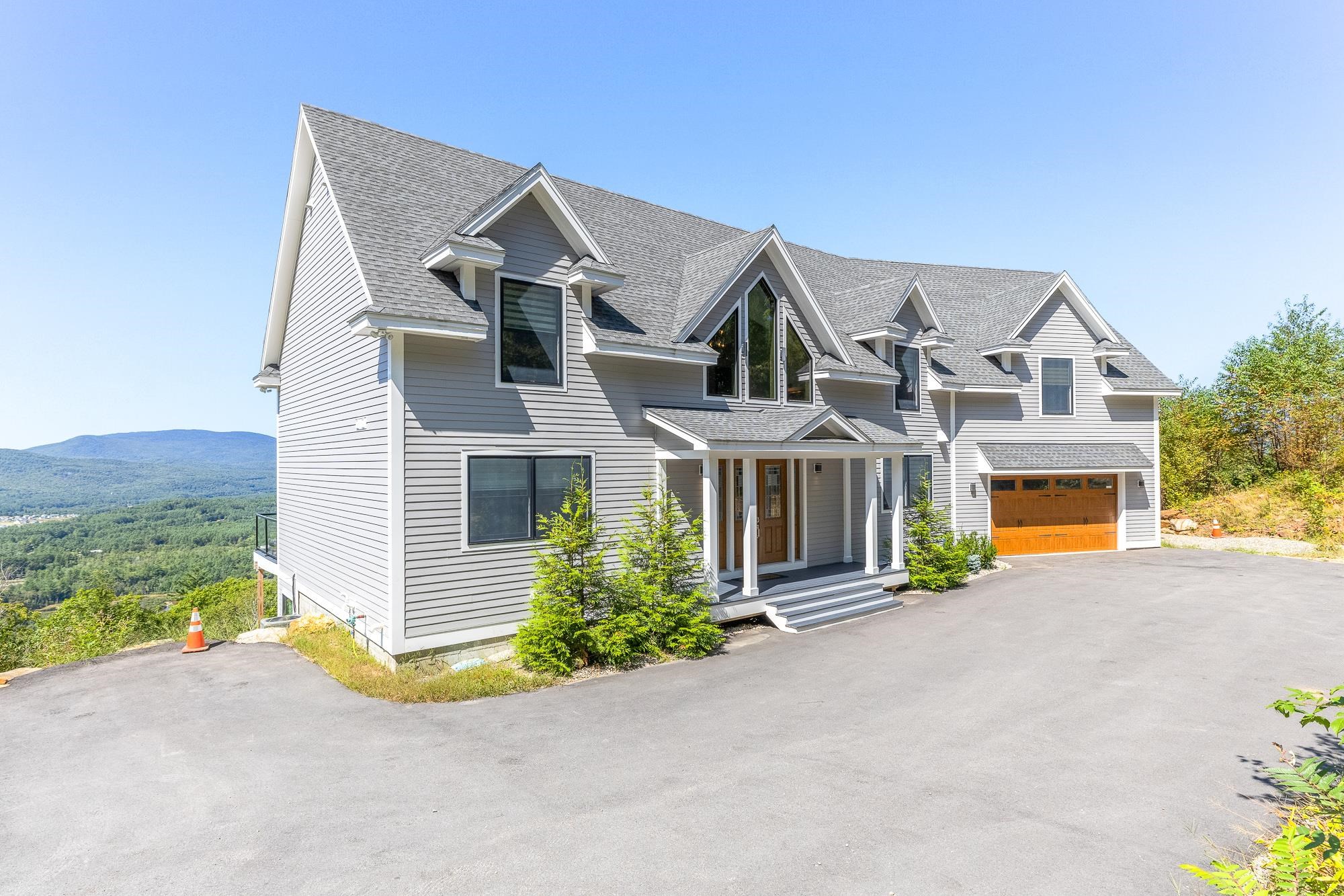 Photo 4 of Single family home for sale at 133 Mclaren Dr, Campton, NH 03223 | MLS# 5112606 | Listing updated on 2026-10-07