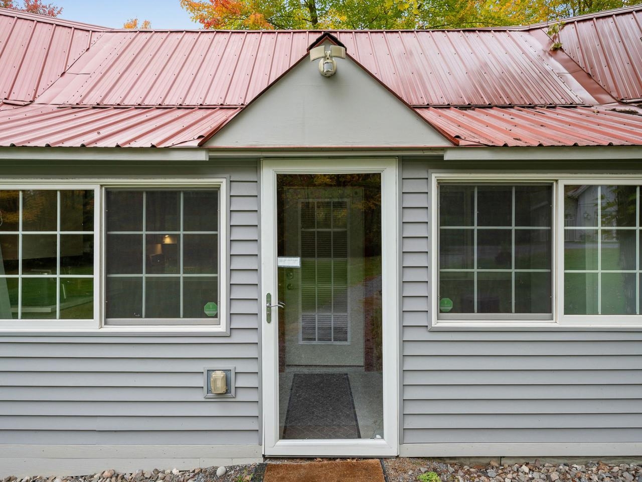 Photo 3 of Single family home for sale at 2088 Town Line Rd, Vergennes, VT 05491 | MLS# 5112627 | Listing updated on 2026-10-02
