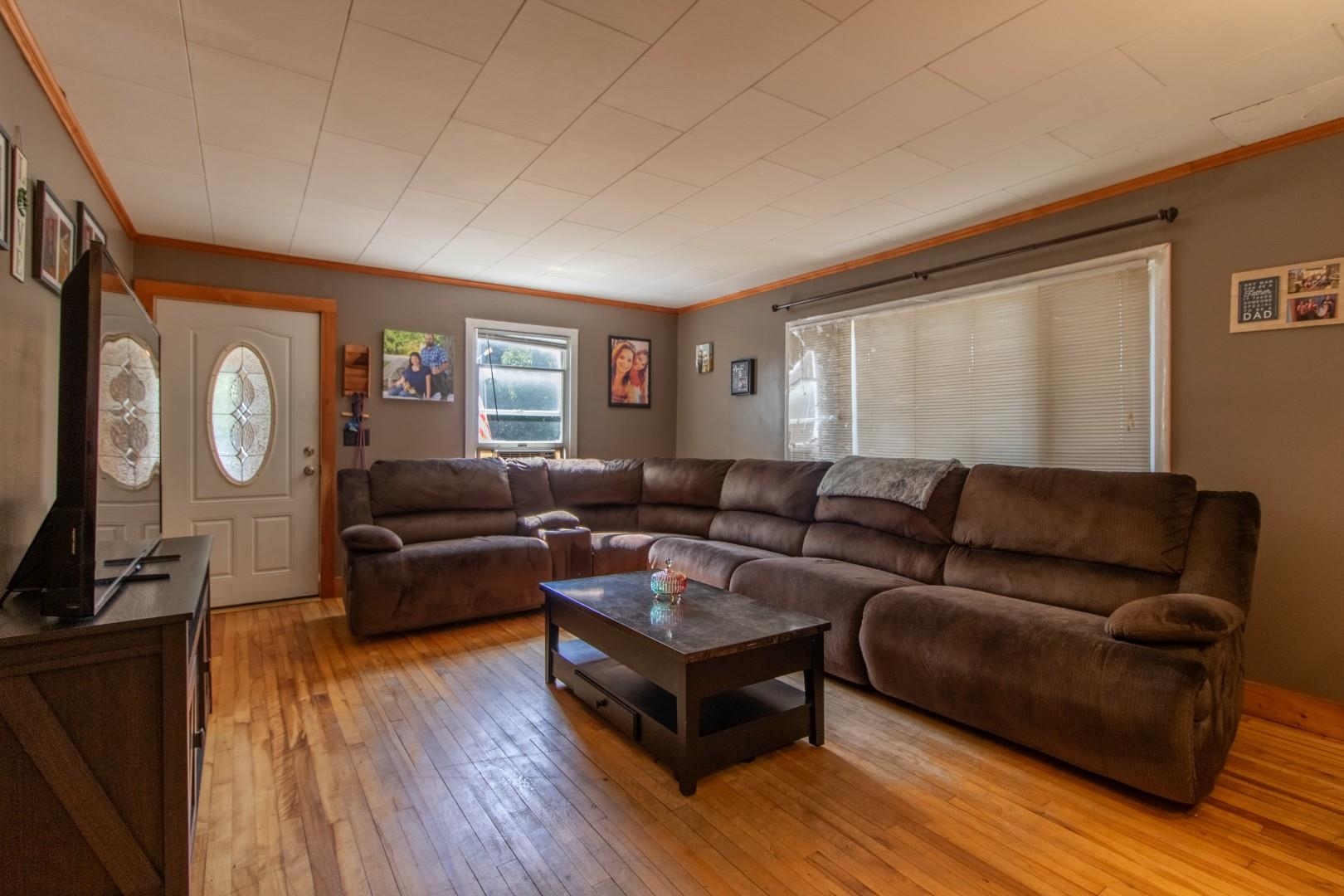 Photo 3 of Single family home for sale at 281 Sunset Ter, Derby Line, VT 05830 | MLS# 5112636 | Listing updated on 2026-10-02