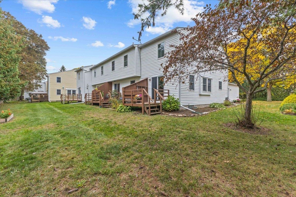 Photo 2 of Townhouse for sale at 39 Fairmont Pl #39, Burlington, VT 05408 | MLS# 5112666 | Listing updated on 2026-10-02