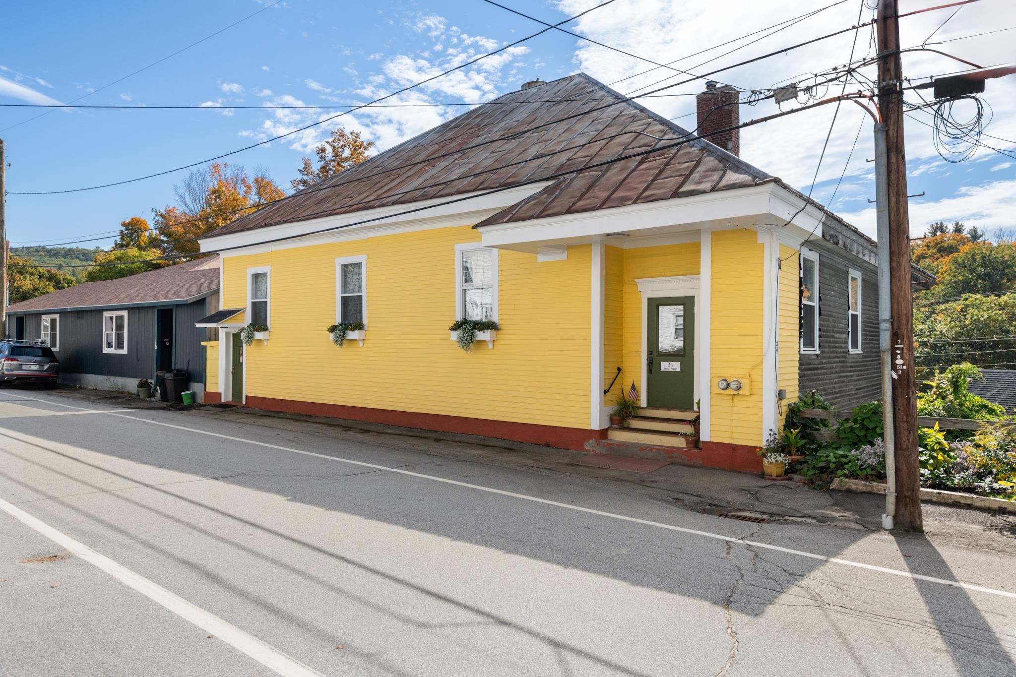 34 Spring Street, Bristol, NH photo 2