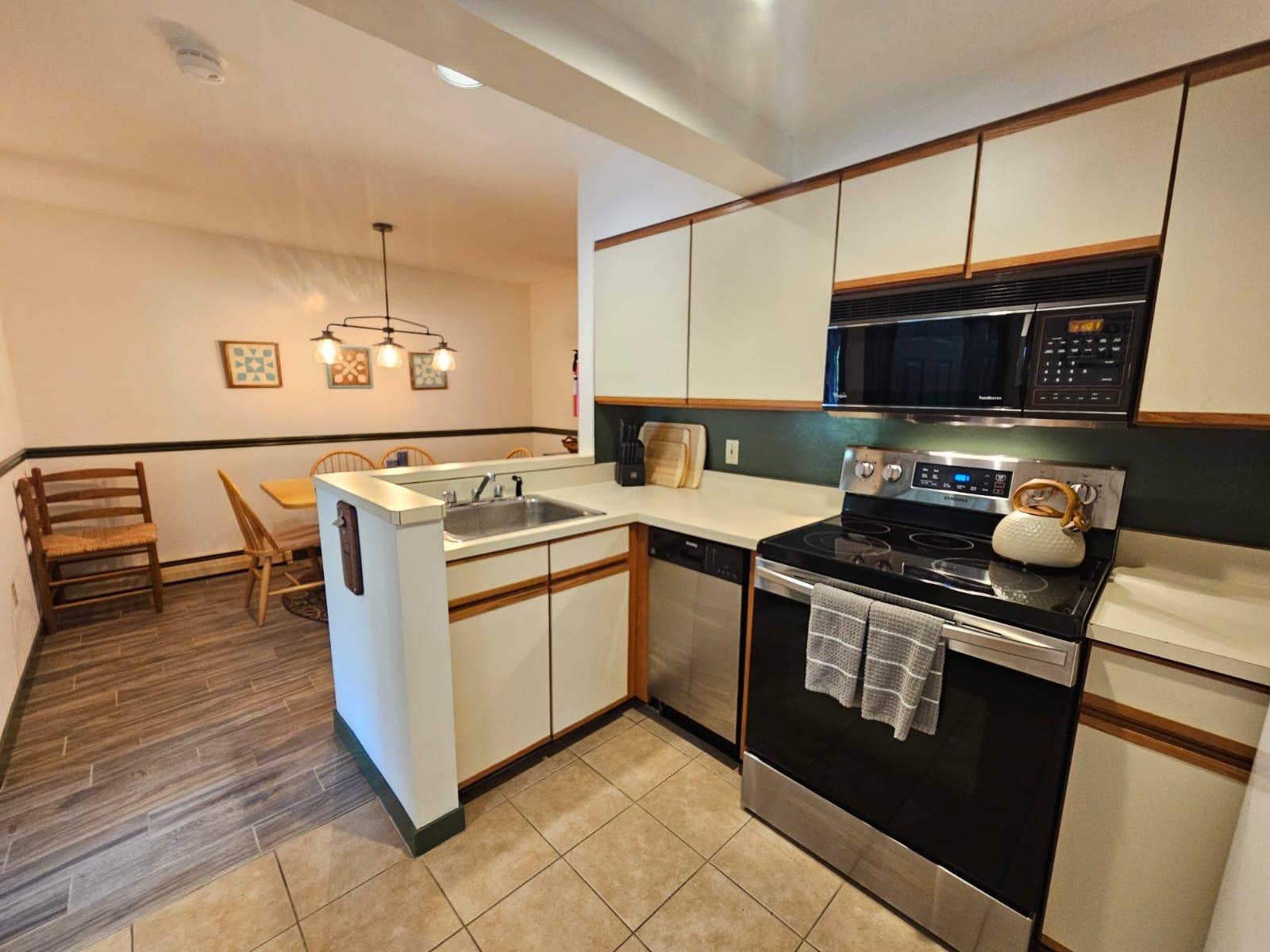 Photo 3 of Condo for sale at 266 Handle Rd #I, Dover, VT 05356 | MLS# 5112712 | Listing updated on 2026-10-03