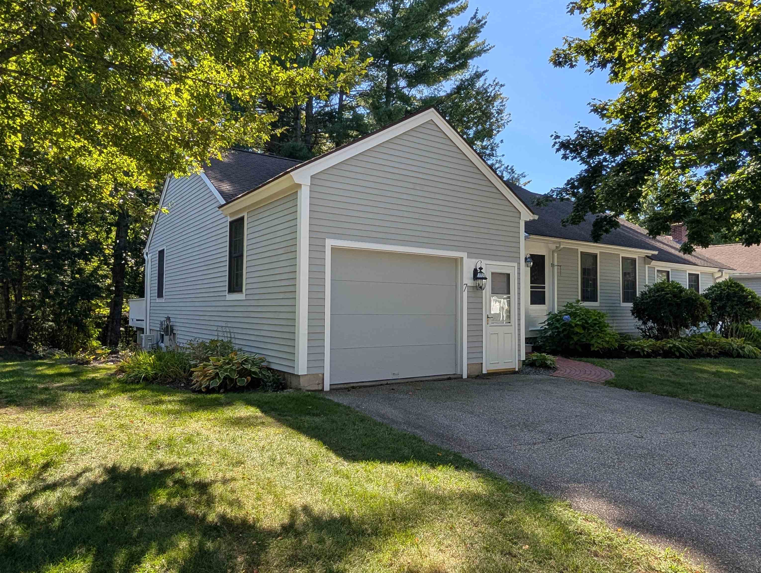7 Tanglewood Lane, Laconia, NH photo 4