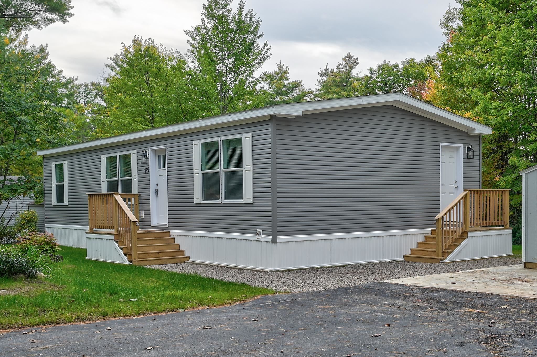 Photo 3 of Manufactured home for sale at 169 Mountainvale Dr, Center Conway, NH 03813 | MLS# 5112742 | Listing updated on 2026-10-06