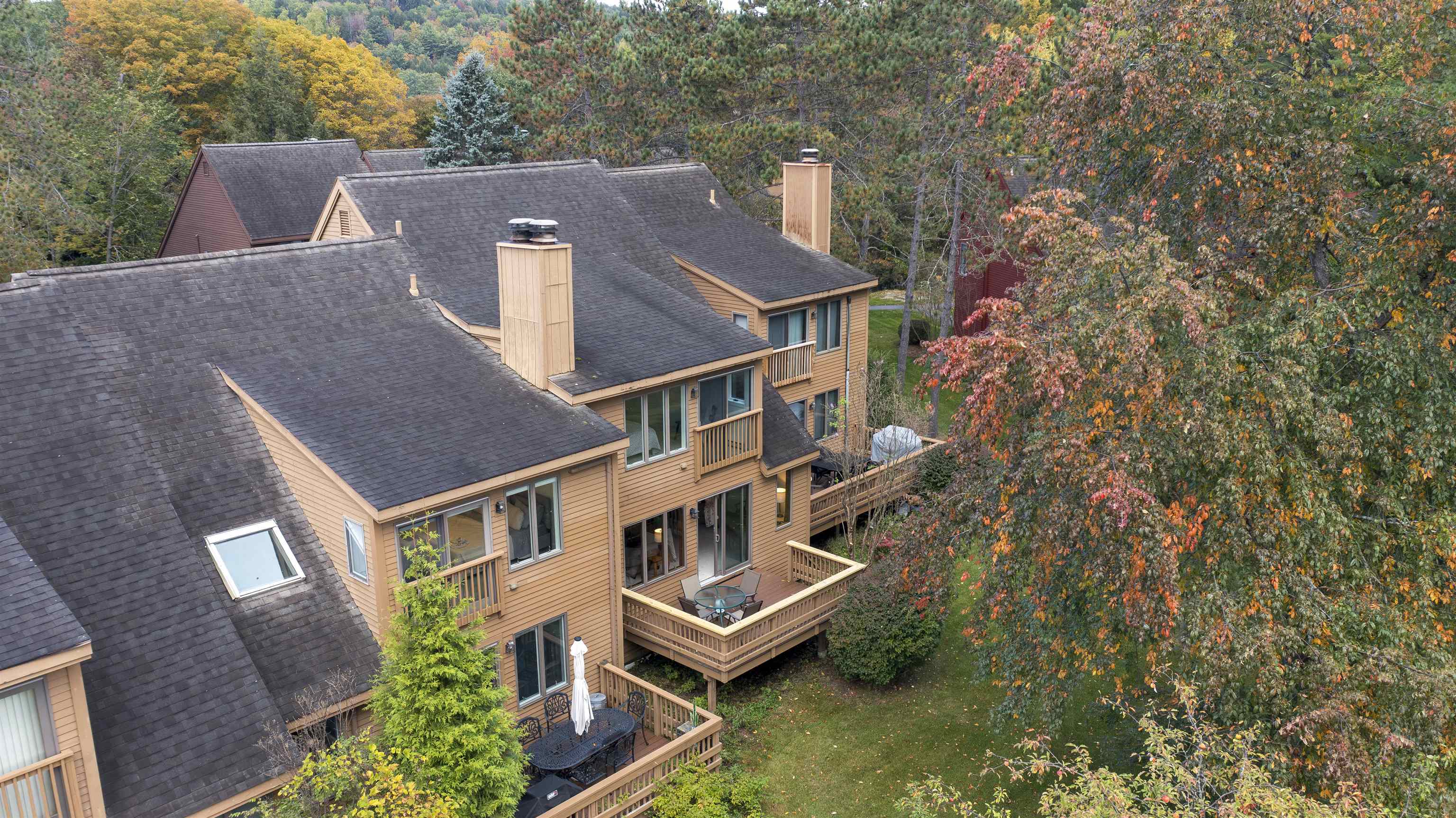 Photo 2 of Condo for sale at 355 Lyman Batcheller Rd #12E, Hartford, VT 05059 | MLS# 5112783 | Listing updated on 2026-10-07