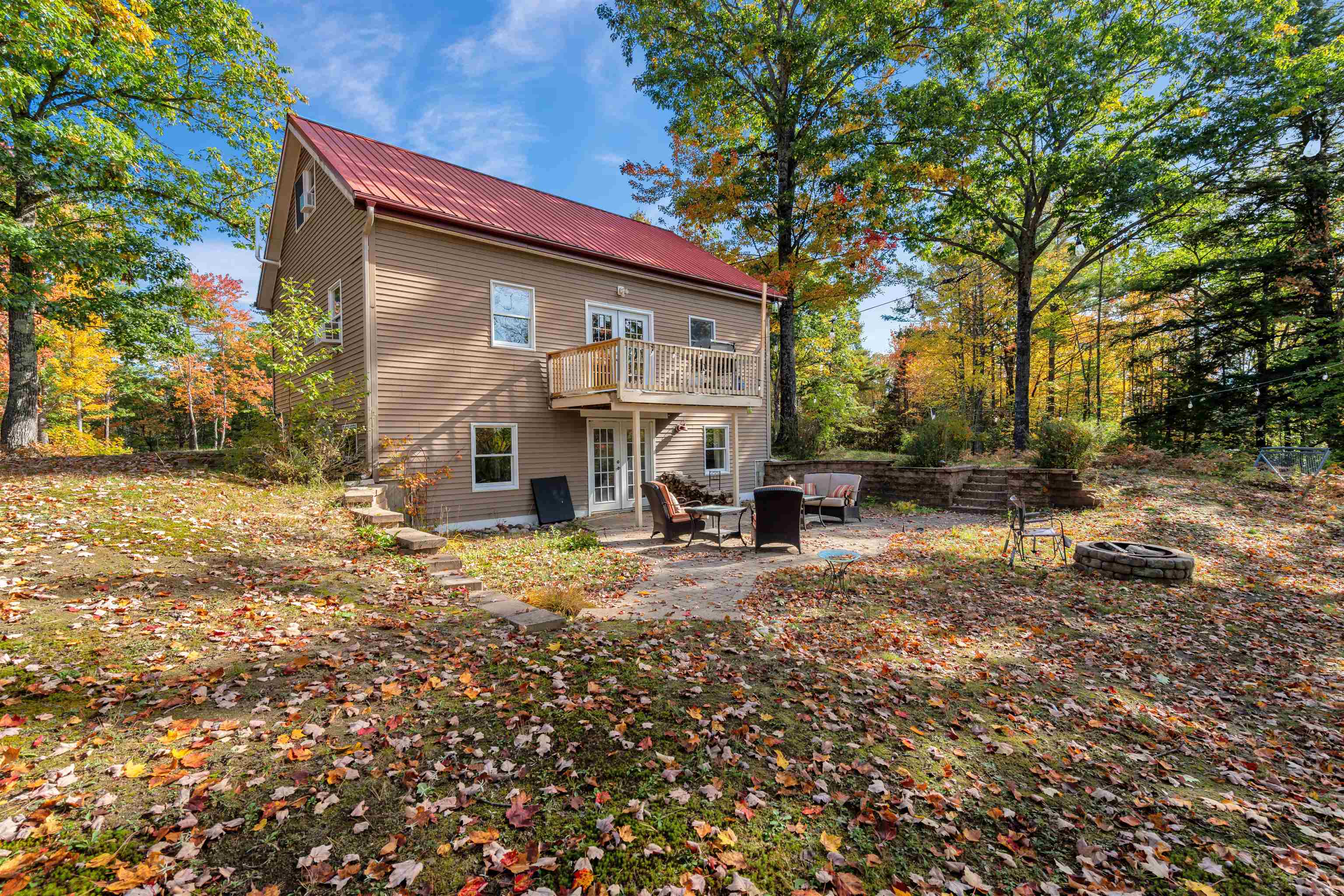 Photo 3 of Single family home for sale at 258 Pine River Rd, Effingham, NH 03882 | MLS# 5112785 | Listing updated on 2026-10-06