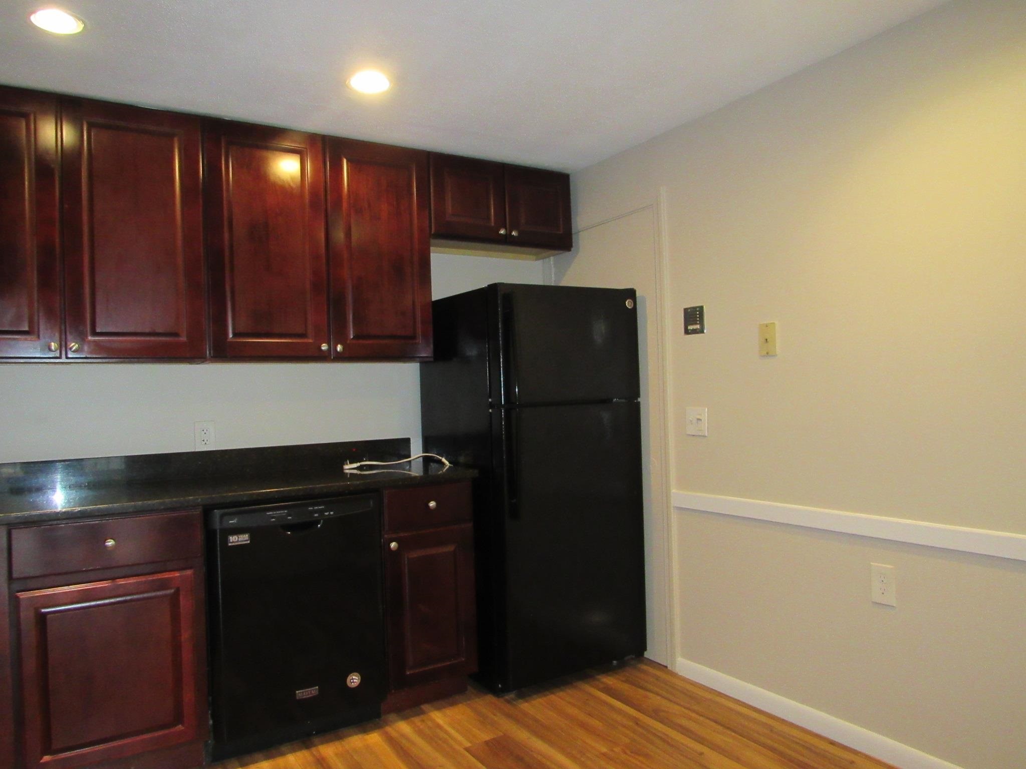 Photo 3 of Condo for sale at 97 E Broadway #9, Derry, NH 03038 | MLS# 5112798 | Listing updated on 2026-10-04