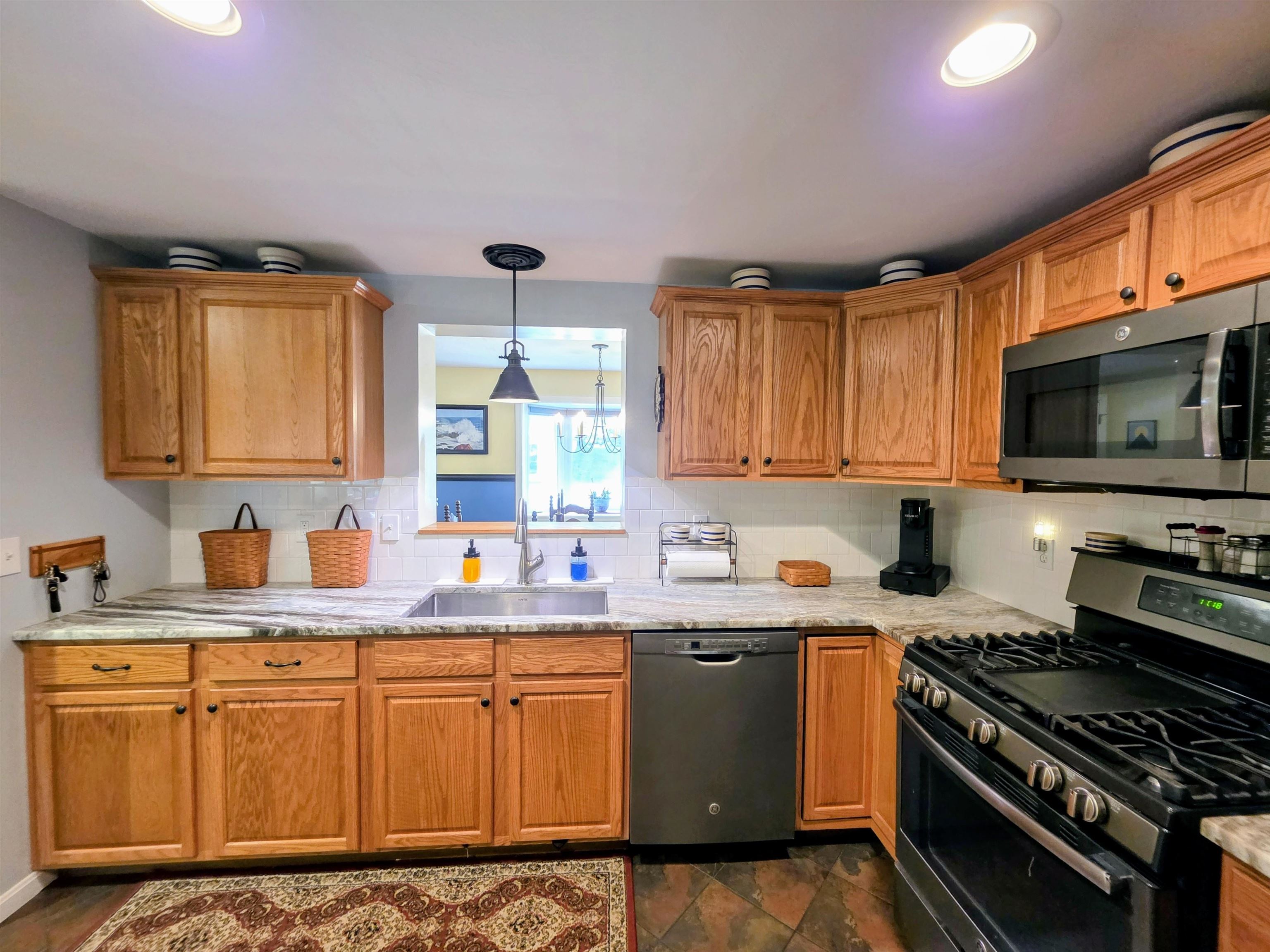 Photo 4 of Townhouse for sale at 35 Collins Landing Rd #23, Weare, NH 03281 | MLS# 5112934 | Listing updated on 2026-10-07