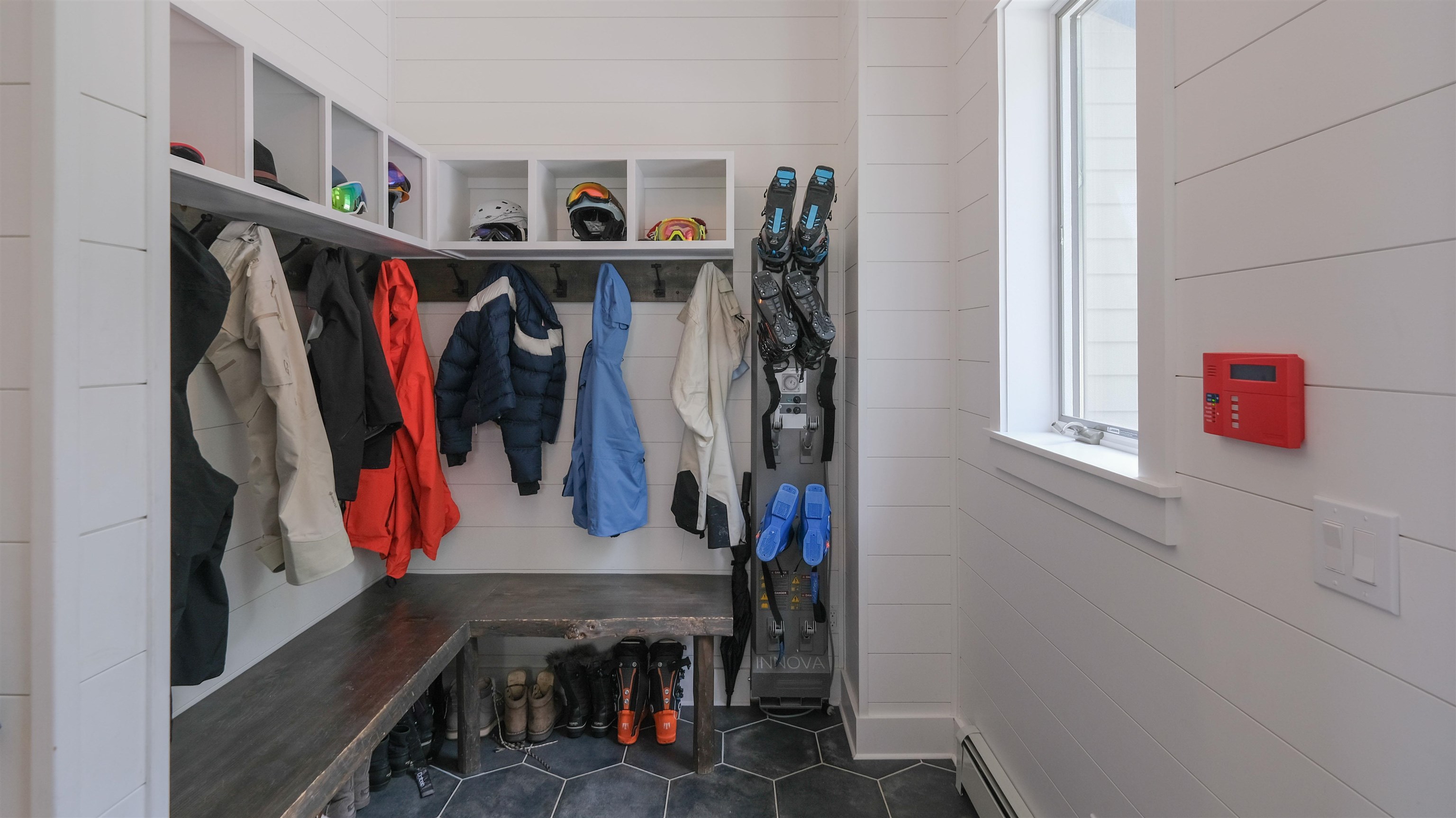 Photo 3 of Townhouse for sale at 34 Ridgeview Rd #W1, Ludlow, VT 05149 | MLS# 5112948 | Listing updated on 2026-10-05
