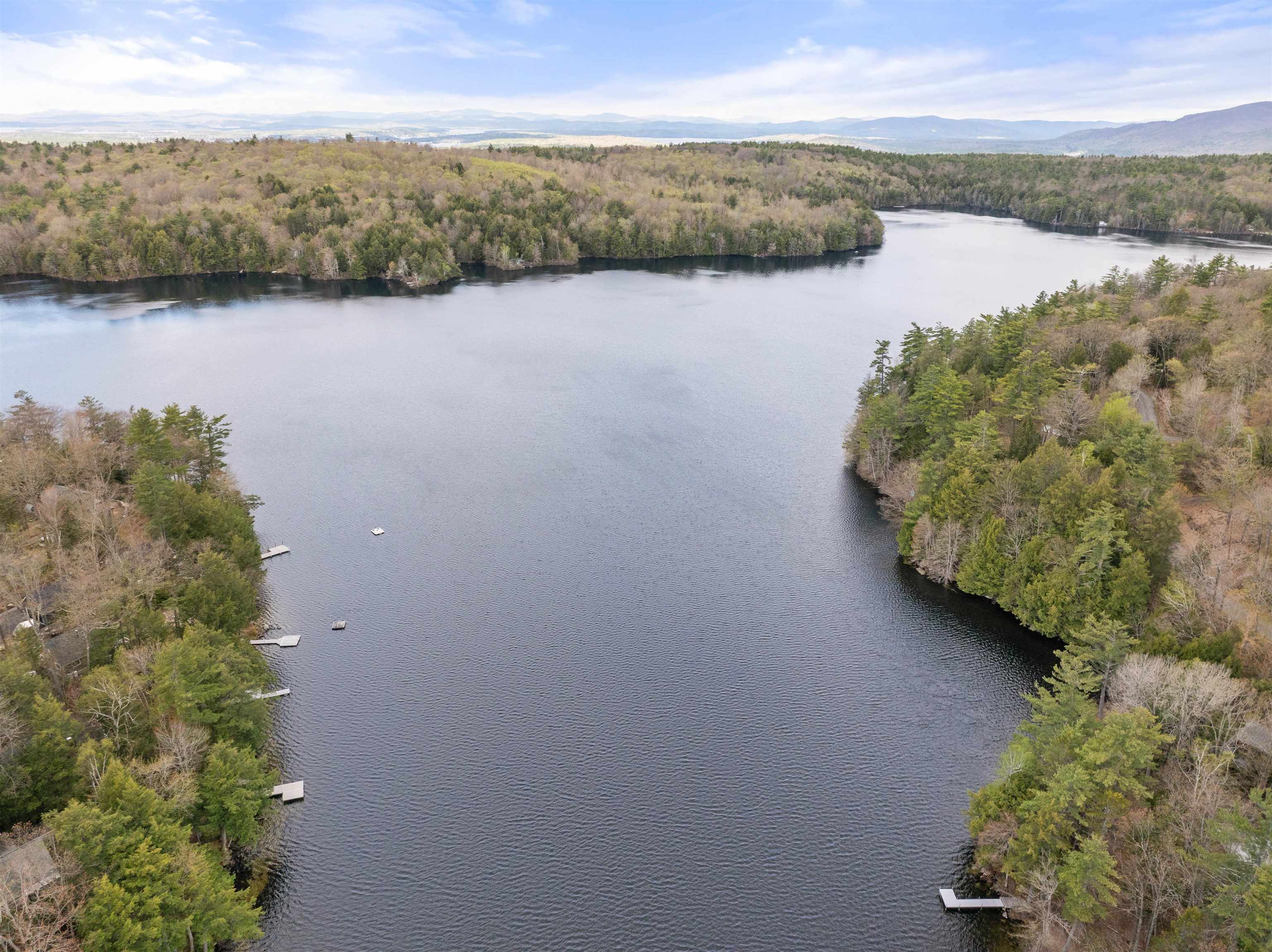 Photo 2 of Single family home for sale at 10 Valley Rd, Center Tuftonboro, NH 03816 | MLS# 5112953 | Listing updated on 2026-10-08