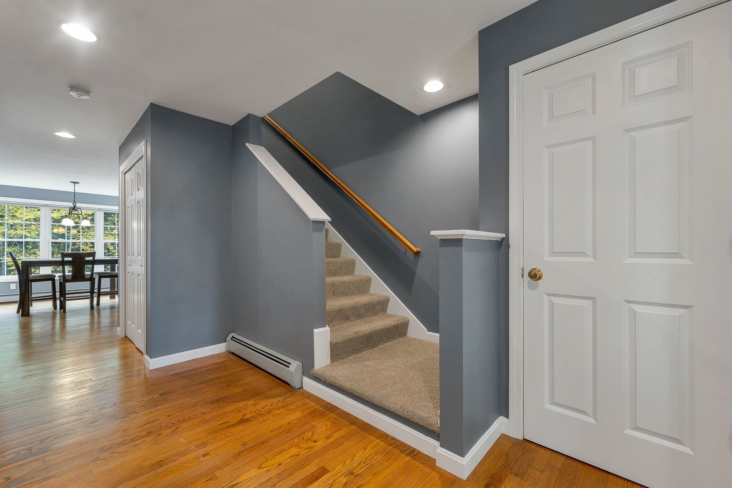 24 Chestnut Drive, Allenstown, NH photo 2