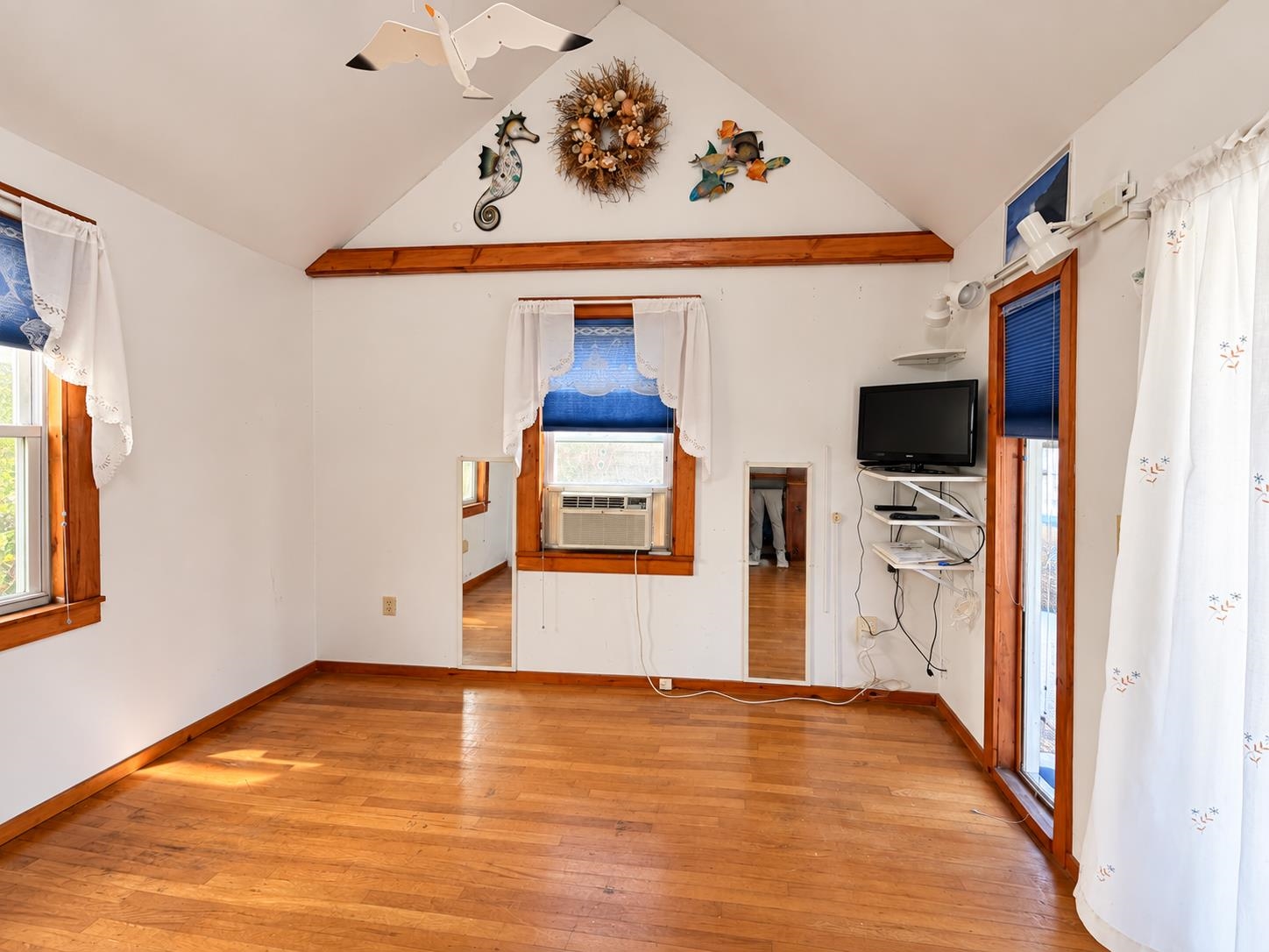 Photo 2 of Condo for sale at 17 Whitten St #3, Hampton, NH 03842 | MLS# 5112977 | Listing updated on 2026-10-07