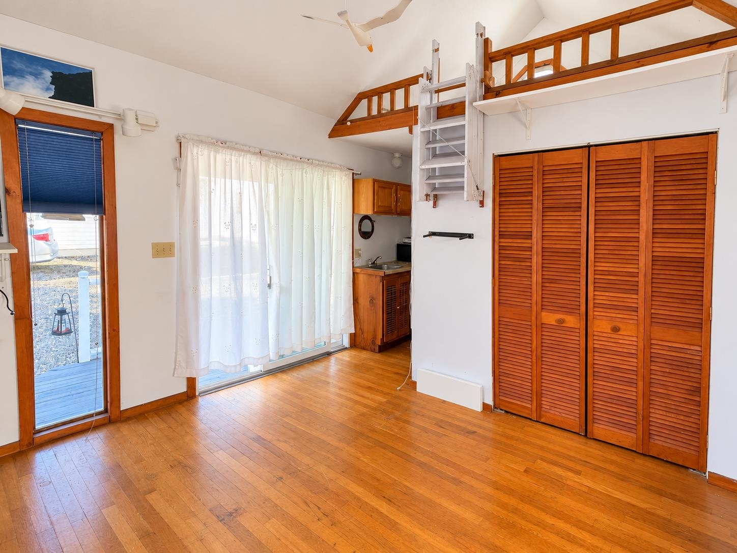 Photo 3 of Condo for sale at 17 Whitten St #3, Hampton, NH 03842 | MLS# 5112977 | Listing updated on 2026-10-07