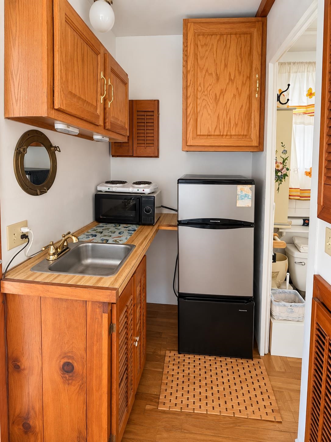 Photo 4 of Condo for sale at 17 Whitten St #3, Hampton, NH 03842 | MLS# 5112977 | Listing updated on 2026-10-07