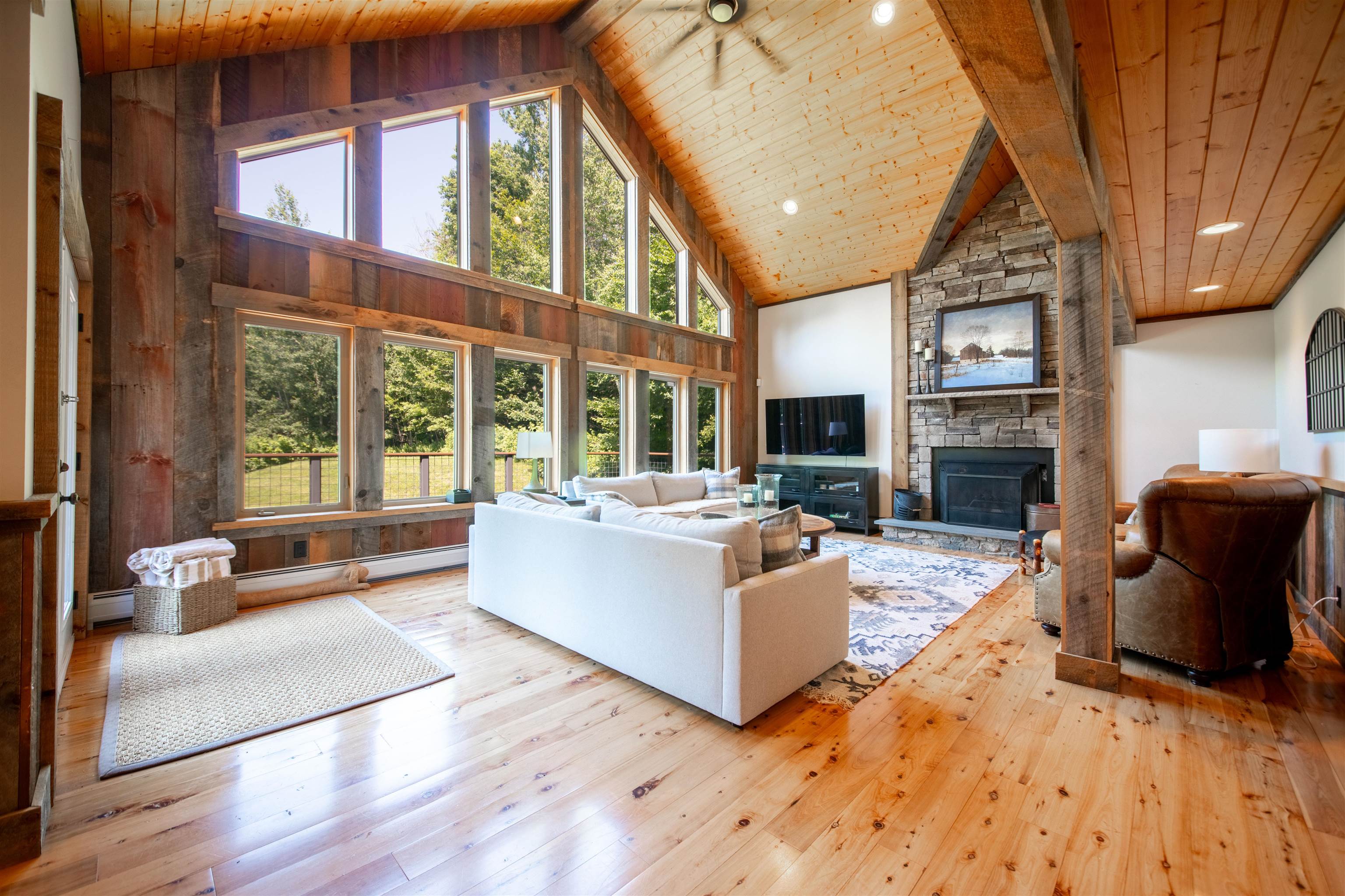 Photo 4 of Single family home for sale at 529 Coldbrook Rd, Wilmington, VT 05363 | MLS# 5112992 | Listing updated on 2026-10-07