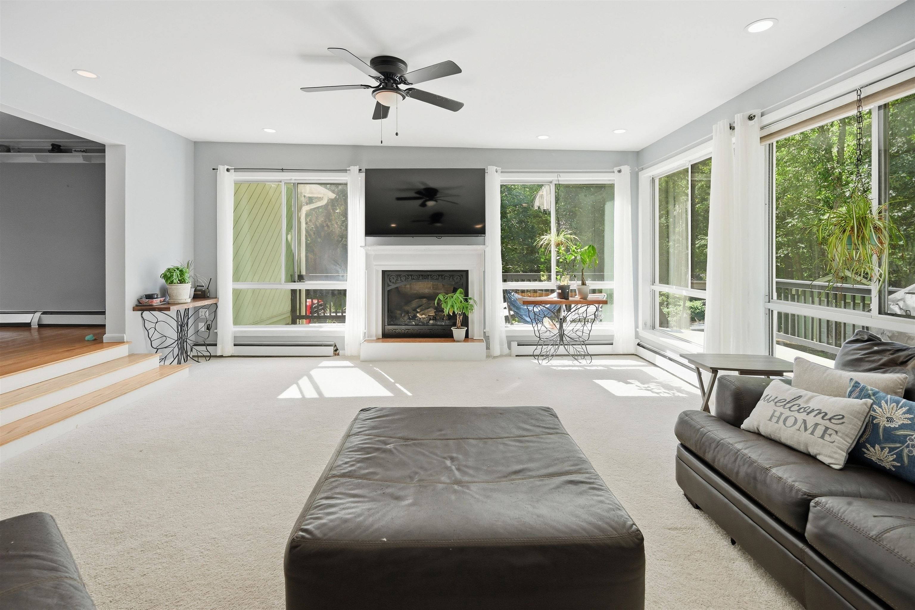 Photo 3 of Single family home for sale at 314 Main St, Plaistow, NH 03865 | MLS# 5112995 | Listing updated on 2026-10-08