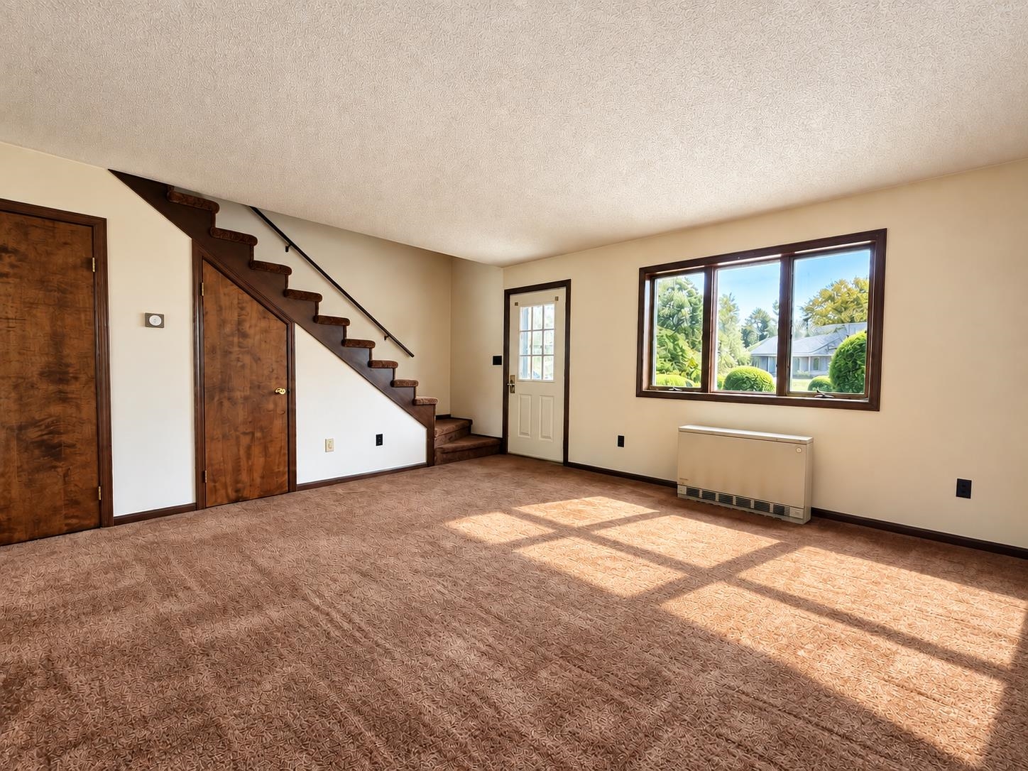 Photo 3 of Townhouse for sale at 155 Dorr Dr #7, Rutland City, VT 05701 | MLS# 5113023 | Listing updated on 2026-10-07