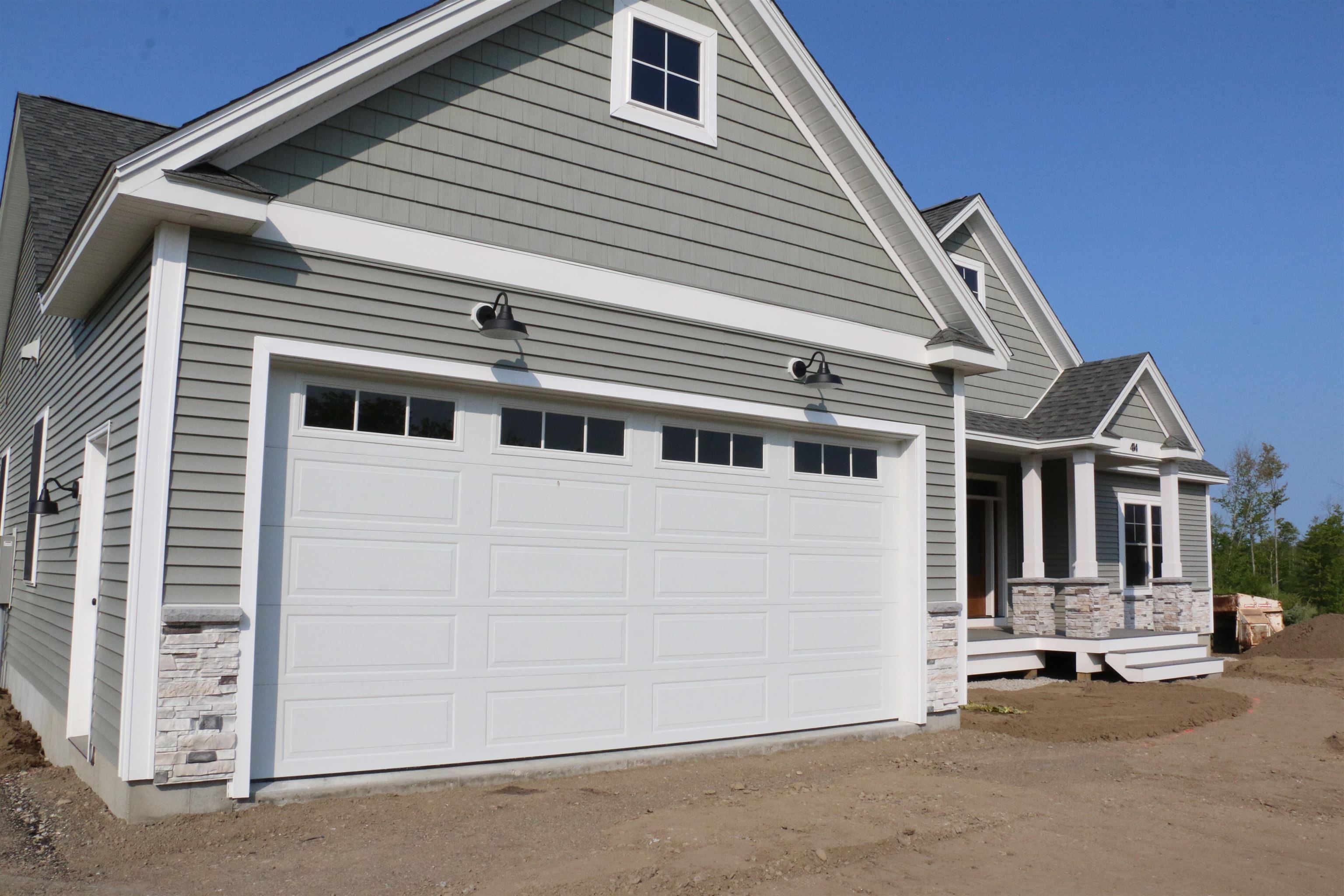 Photo 2 of Sale Pending at 431 Blane Cir #08, Pembroke, NH 03275 | MLS# 5113077 | Listing updated on 2026-10-06