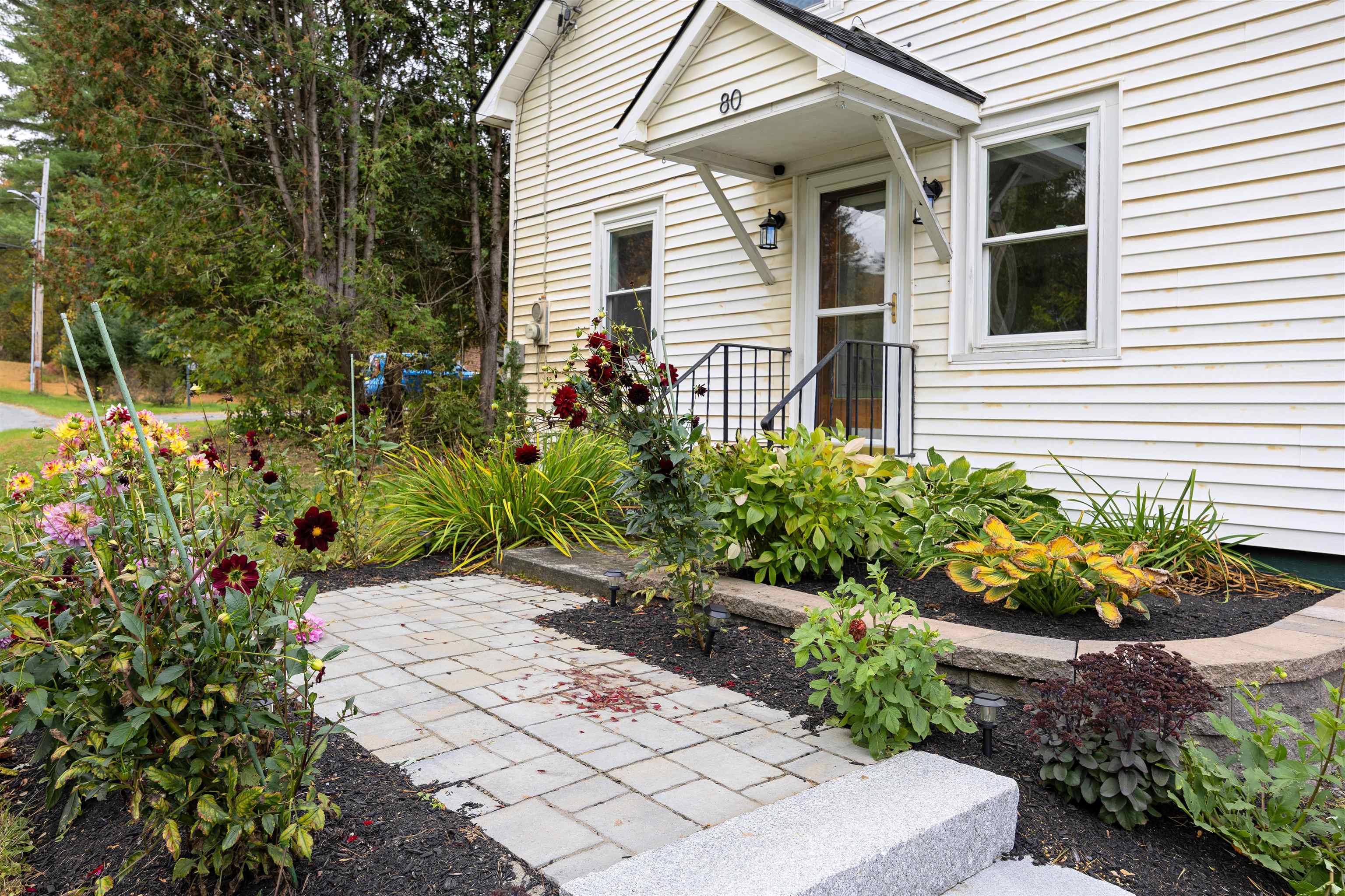 Photo 4 of Single family home for sale at 80 Duke St, Saint Johnsbury, VT 05819 | MLS# 5113156 | Listing updated on 2026-10-07