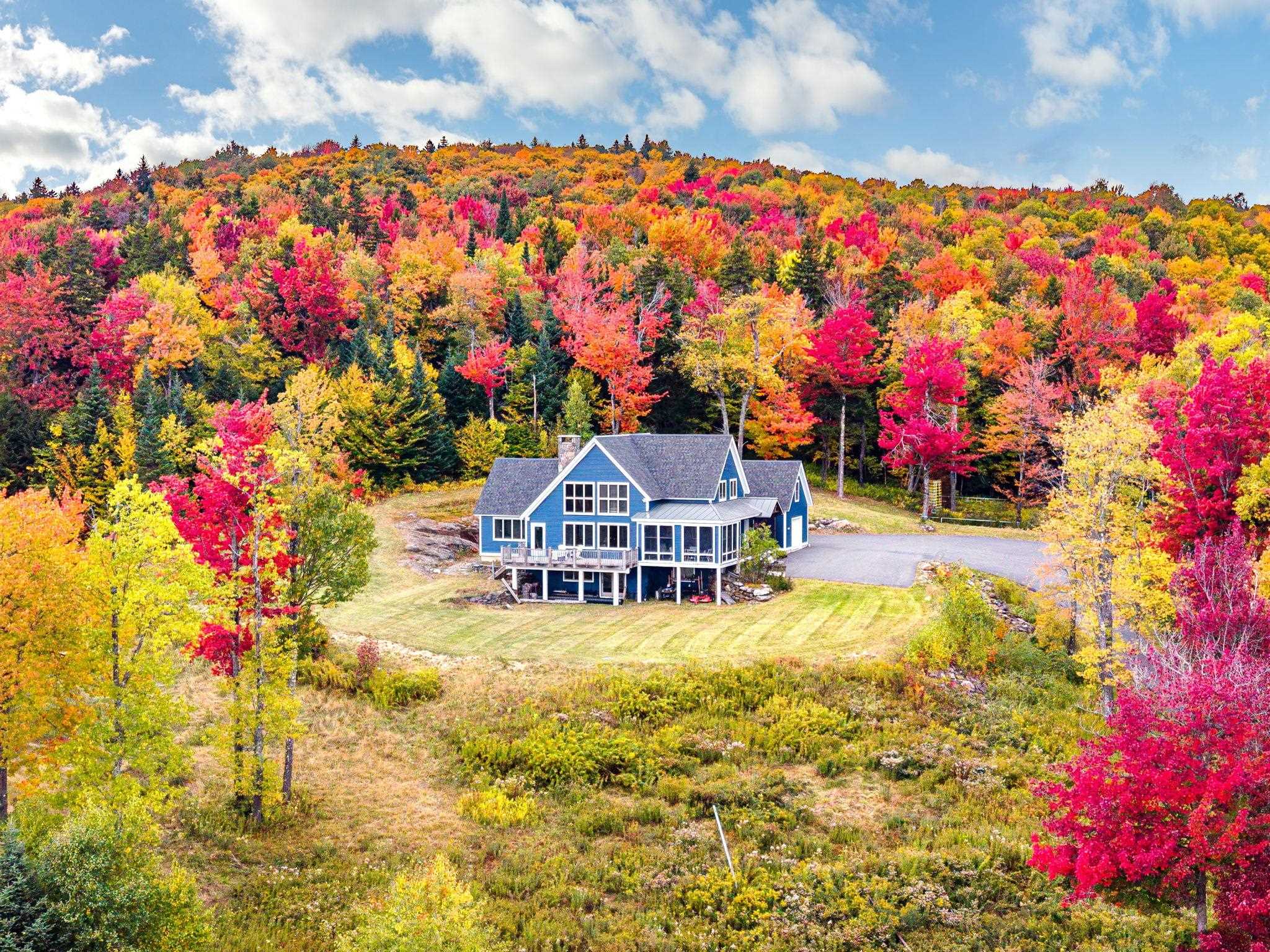 Photo 2 of Single family home for sale at 43 C Upton Rd, West Dover, VT 05356 | MLS# 5113171 | Listing updated on 2026-10-07