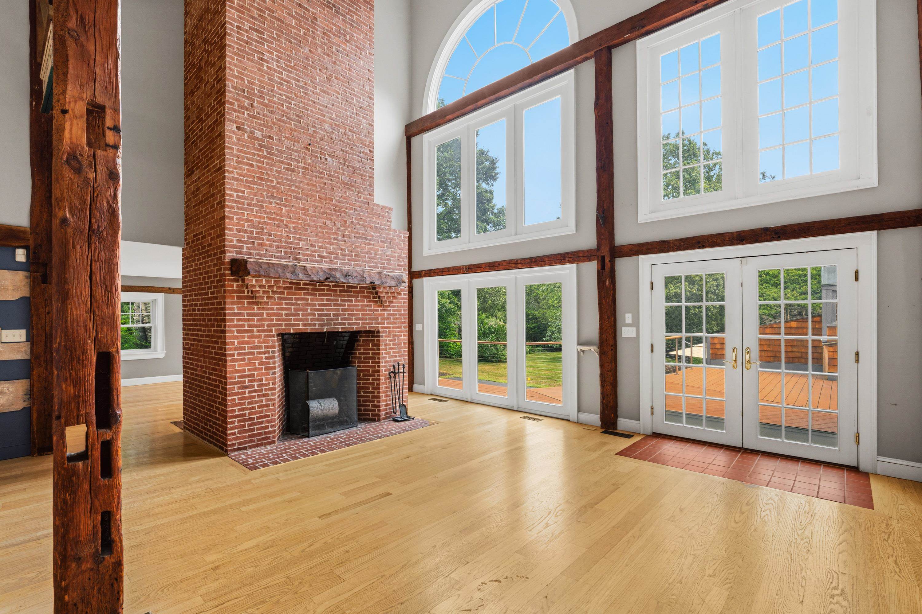 Photo 3 of Single family home for sale at 17 Newfields Rd, Exeter, NH 03833 | MLS# 5113178 | Listing updated on 2026-10-08