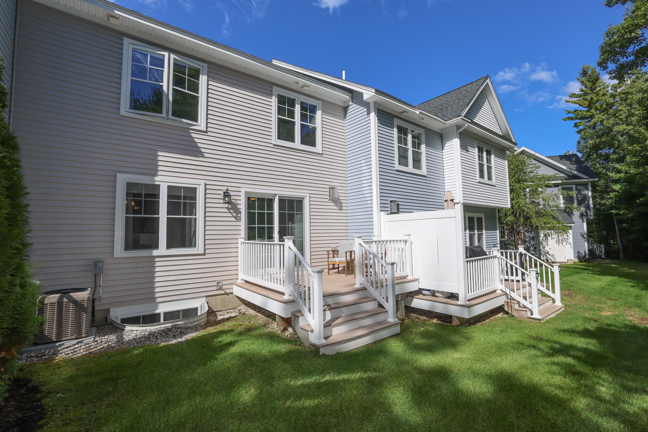 Photo 2 of Single family home for sale at 173 Knollwood Way, Manchester, NH 03102 | MLS# 5113192 | Listing updated on 2026-10-07