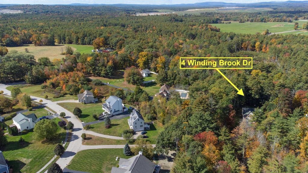 Photo 3 of Single family home for sale at 4 Winding Brk Dr, Dover, NH 03820 | MLS# 5113212 | Listing updated on 2026-10-07