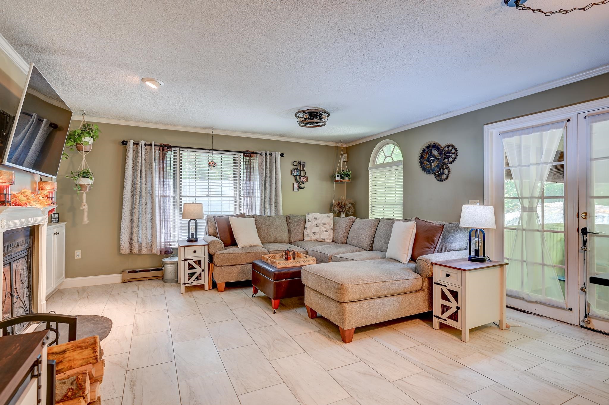Photo 3 of Townhouse for sale at 10 Wildflower Trl #37, Conway, NH 03860 | MLS# 5113236 | Listing updated on 2026-10-07