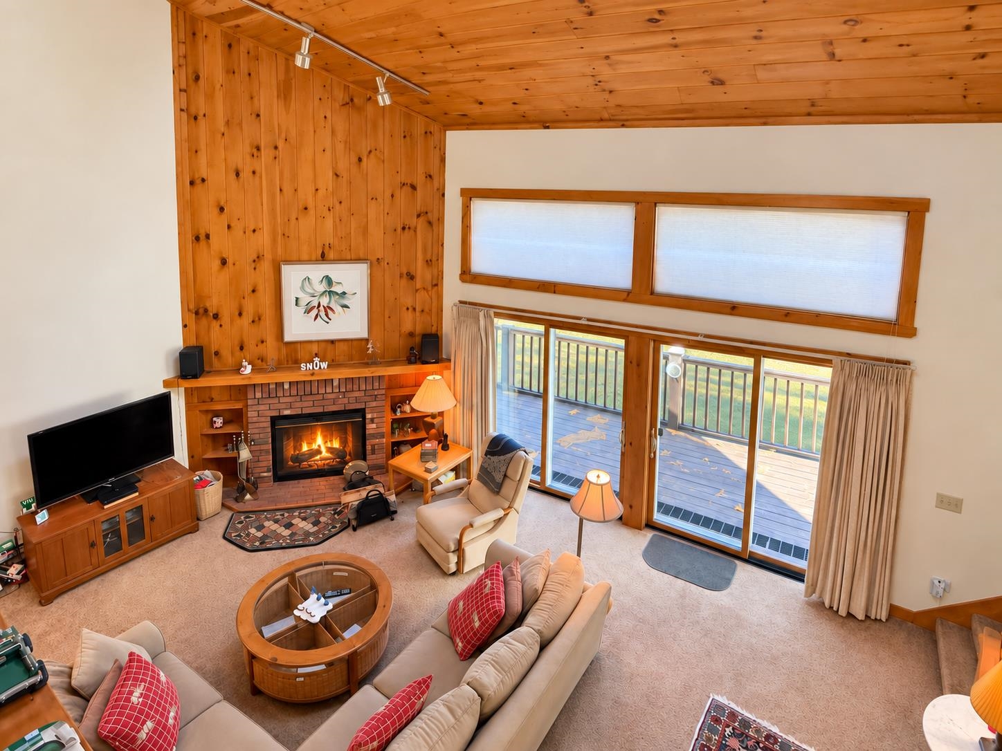 Photo 3 of Townhouse for sale at 83c Greensprings Rd, West Dover, VT 05356 | MLS# 5113251 | Listing updated on 2026-10-07