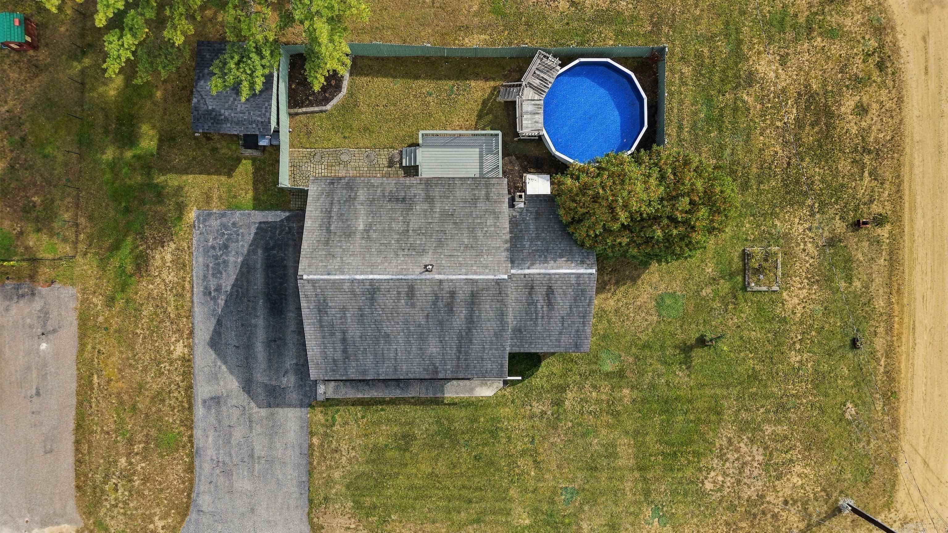 Photo 2 of Single family home for sale at 13 Carr St, Franklin, NH 03235 | MLS# 5113323 | Listing updated on 2026-10-08