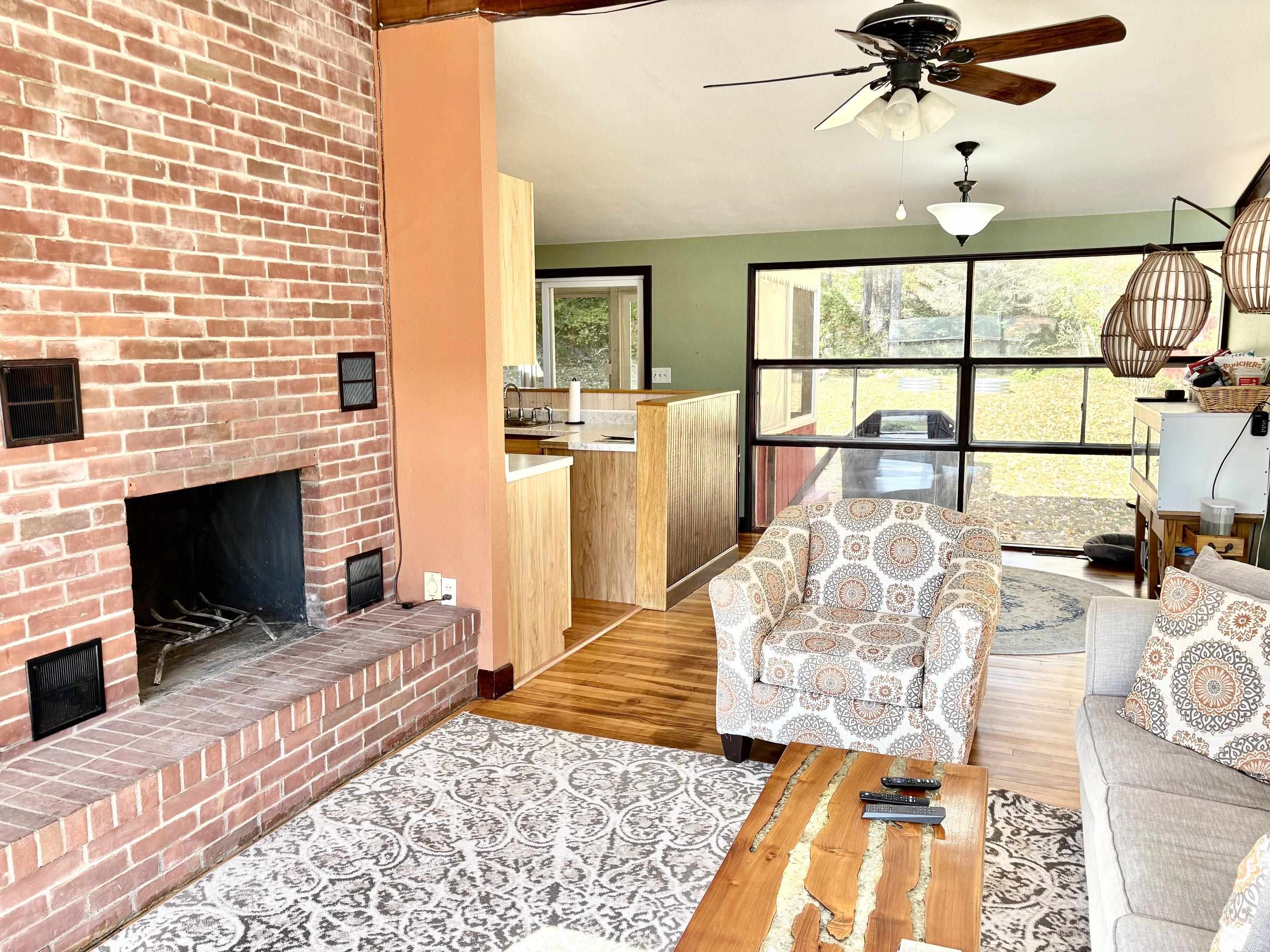 Photo 4 of Single family home for sale at 12 Windsor Ter, Hillsborough, NH 03244 | MLS# 5113325 | Listing updated on 2026-10-08