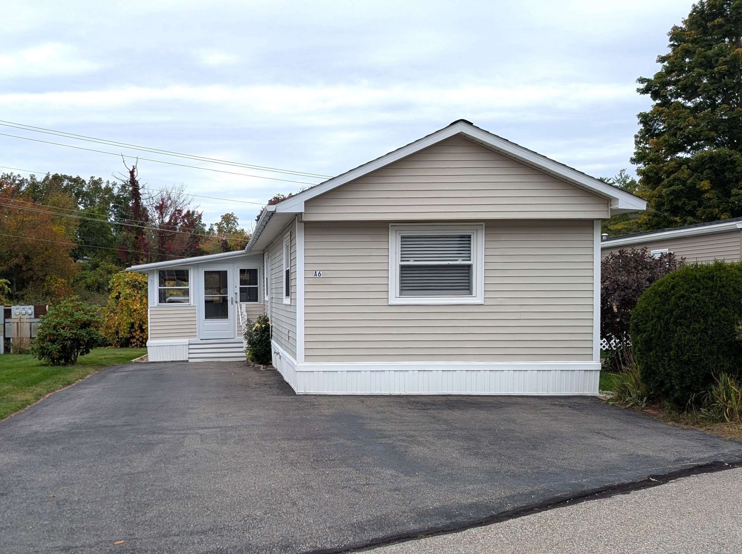Photo 1 of Manufactured home for sale at 40 Hampton Rd #A6, Exeter, NH 03833 | MLS# 5113347 | Listing updated on 2026-10-08