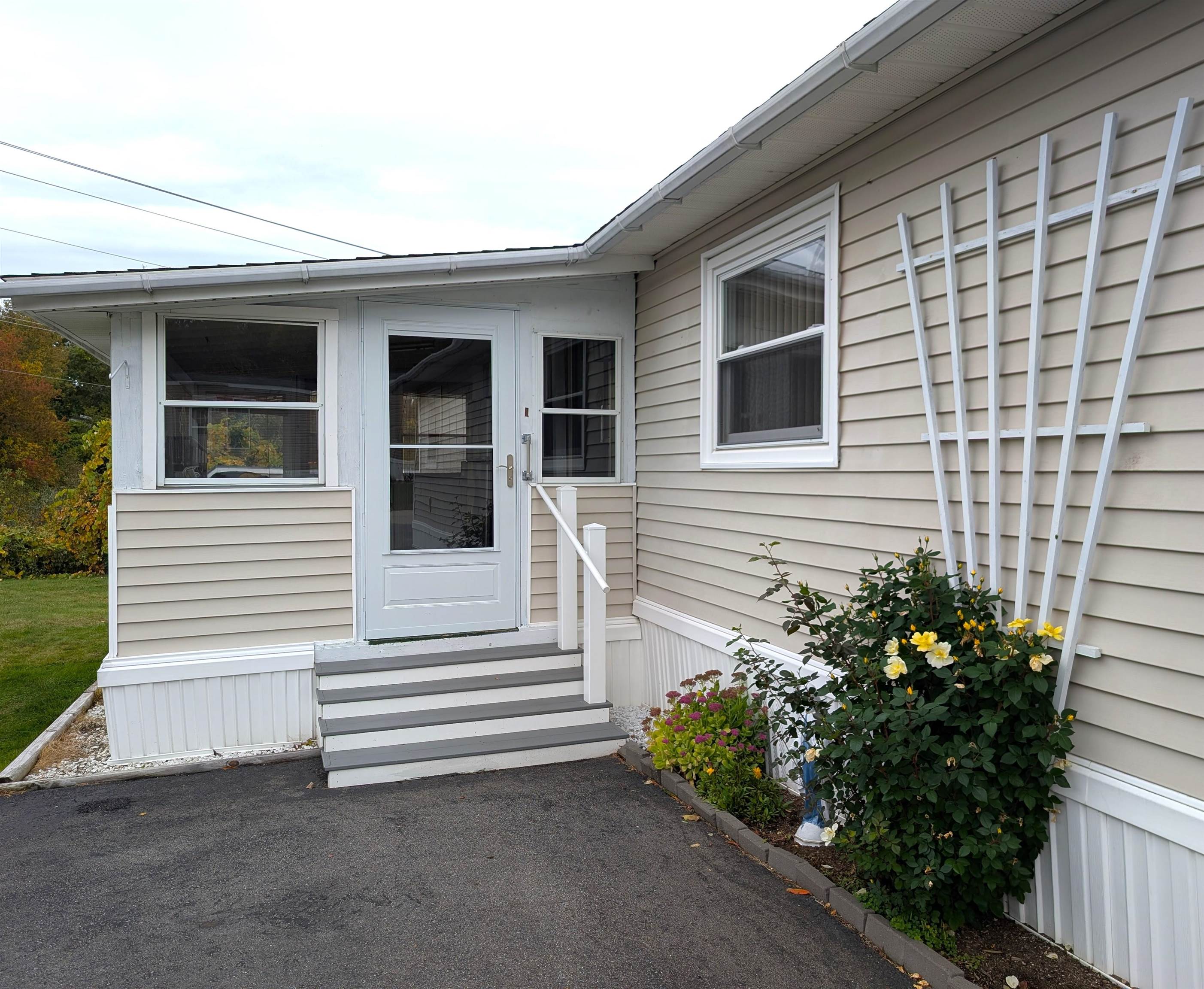 Photo 3 of Manufactured home for sale at 40 Hampton Rd #A6, Exeter, NH 03833 | MLS# 5113347 | Listing updated on 2026-10-08