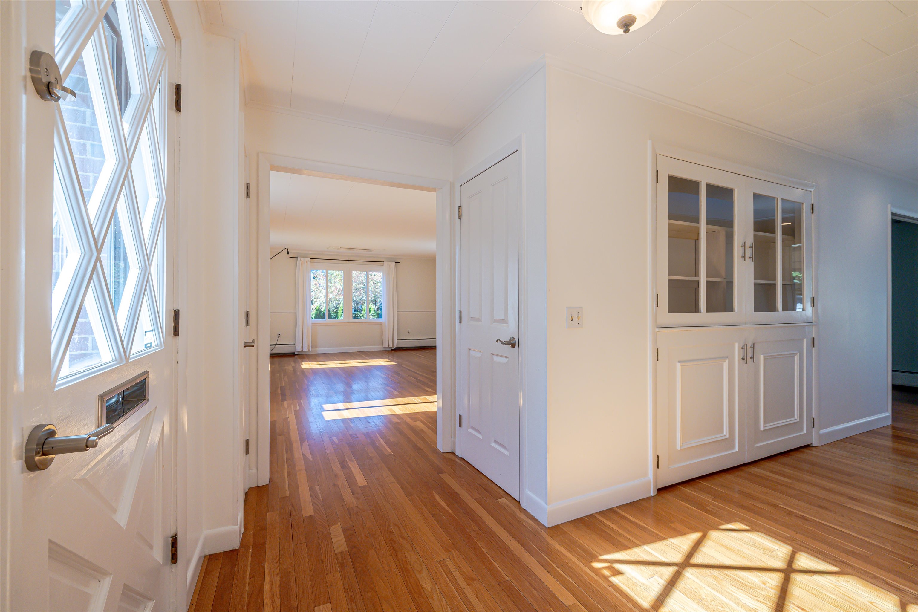 Photo 2 of Single family home for sale at 22 Ridge Rd, Concord, NH 03301 | MLS# 5113364 | Listing updated on 2026-10-08