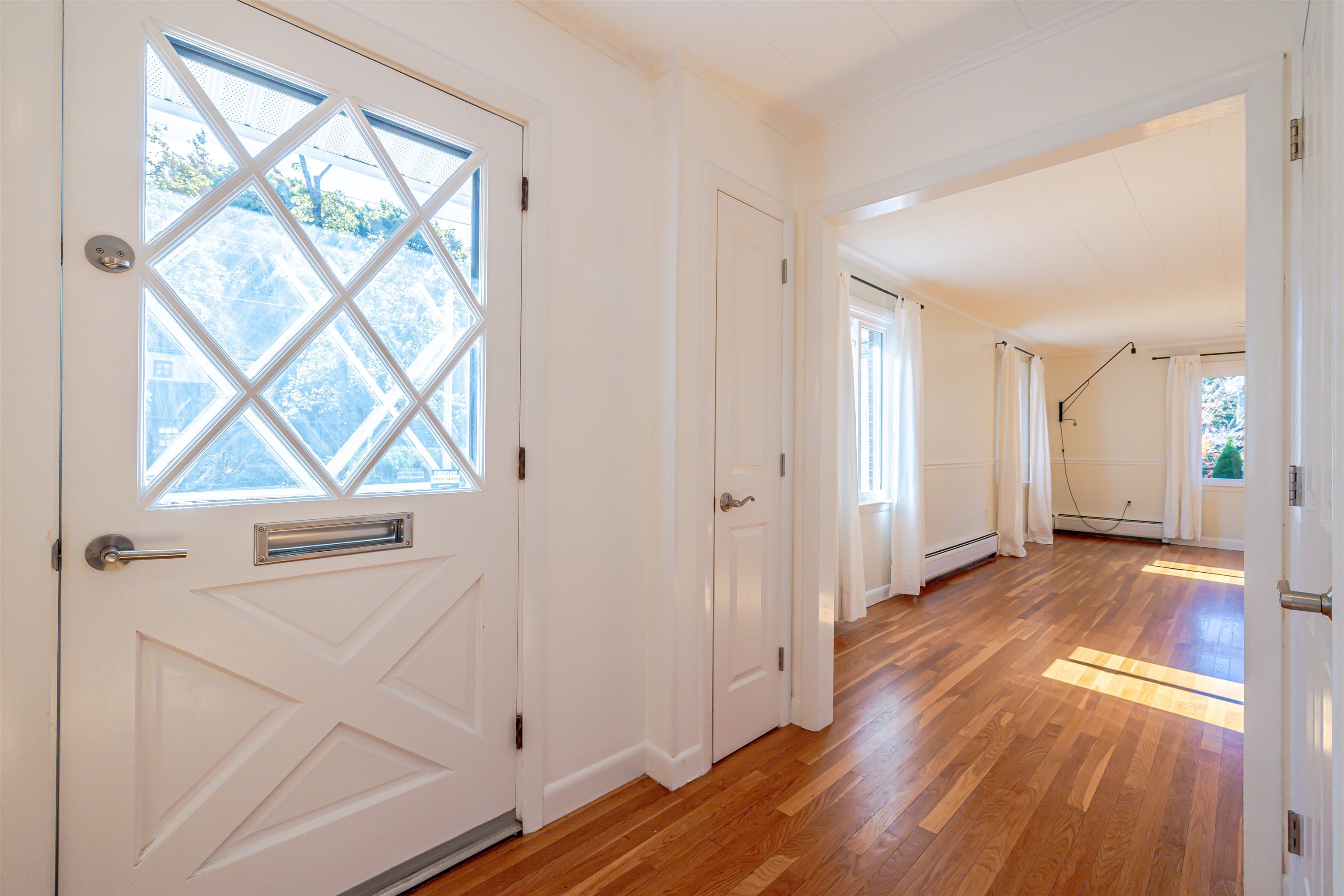 Photo 4 of Single family home for sale at 22 Ridge Rd, Concord, NH 03301 | MLS# 5113364 | Listing updated on 2026-10-08