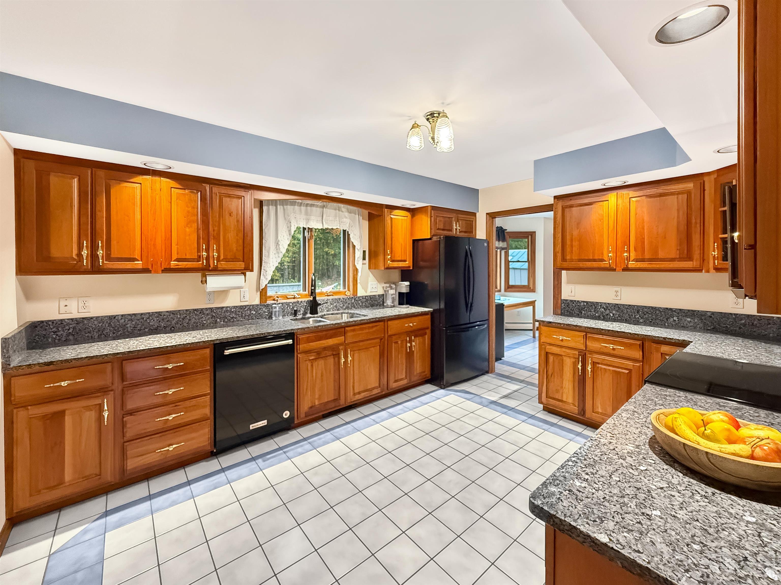 Photo 2 of Single family home for sale at 46 Cobble Hl Meadows, Barre, VT 05641 | MLS# 5113399 | Listing updated on 2026-10-08