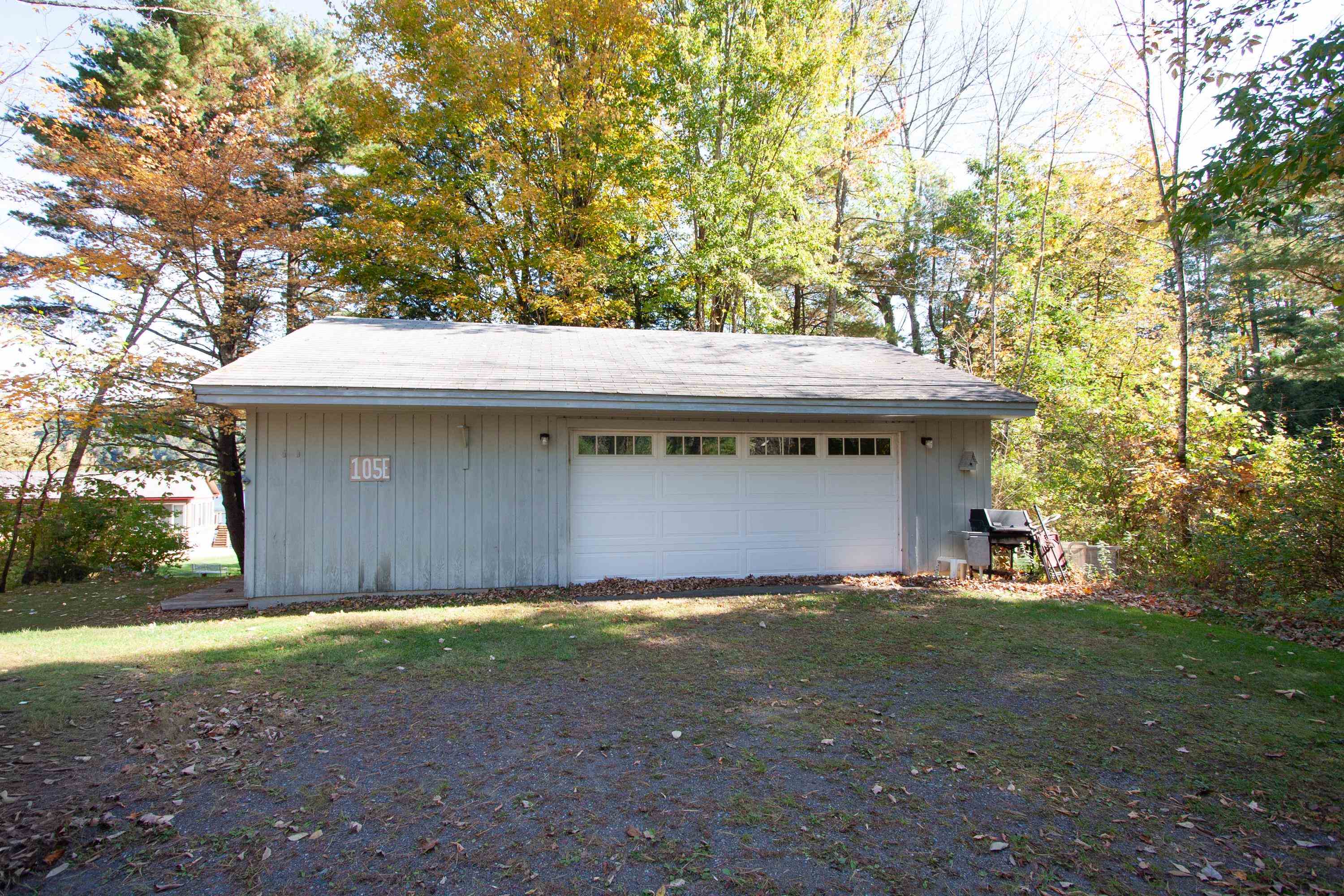 Photo 3 of Single family home for sale at 484 W Lake Rd, Wells, VT 05774 | MLS# 5113533 | Listing updated on 2026-10-08