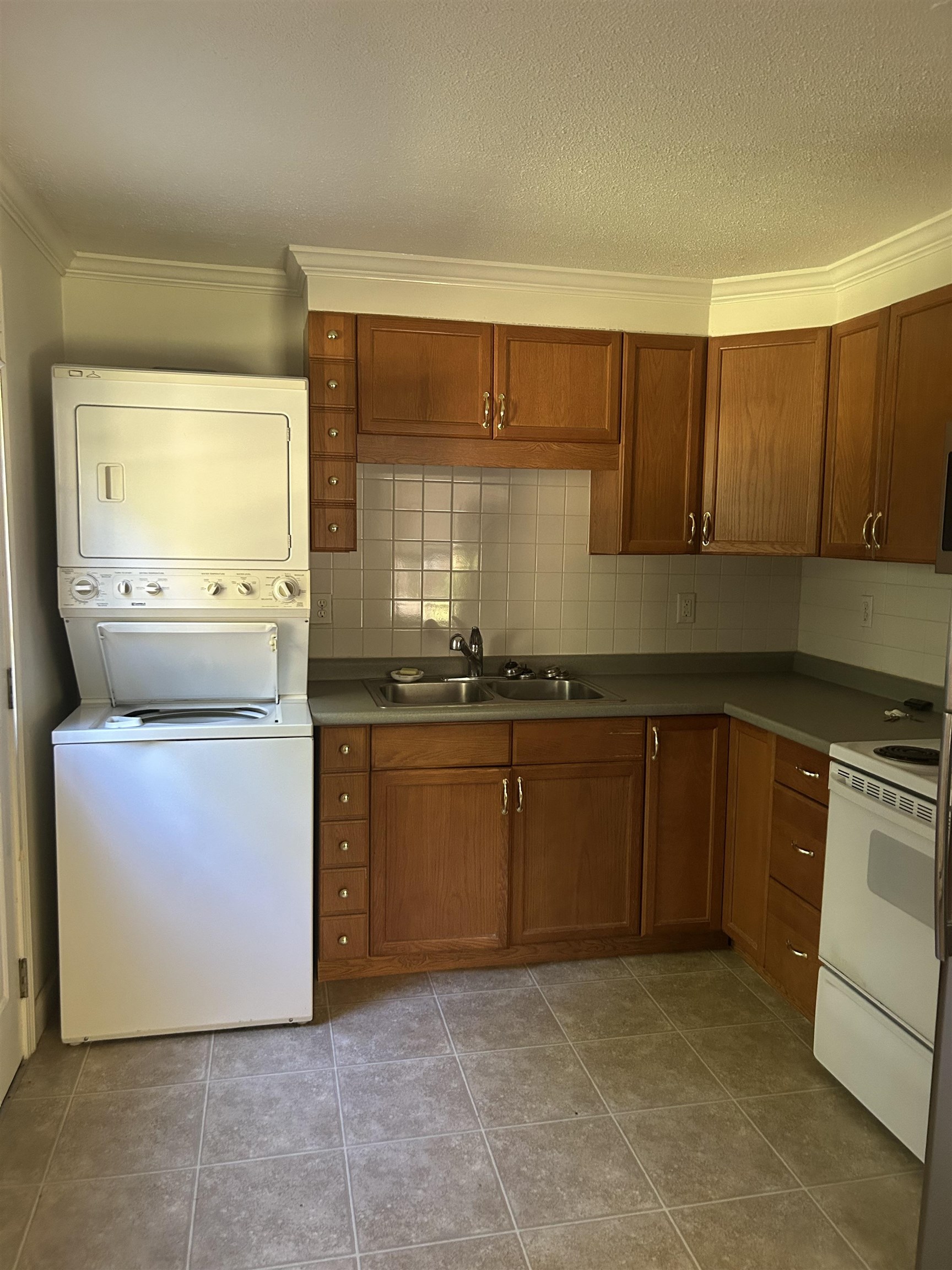 Photo 8 of 20