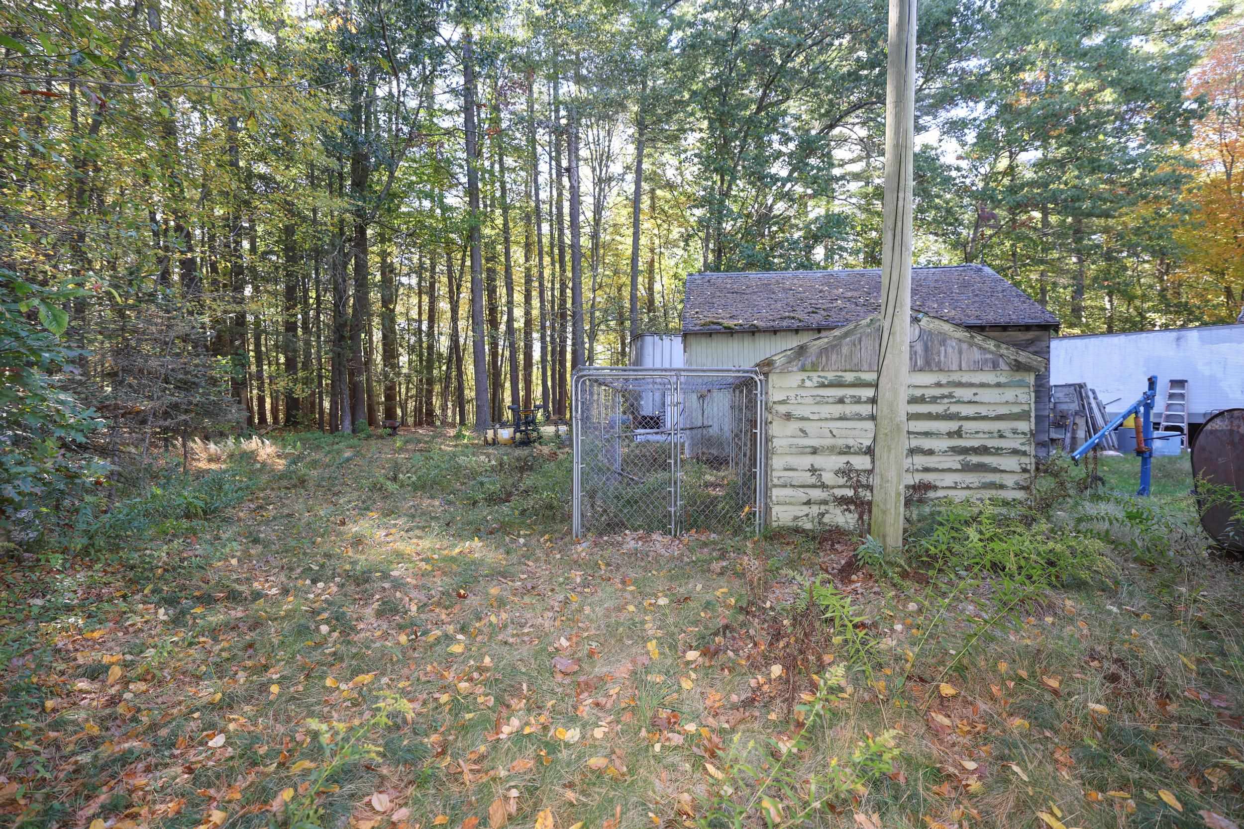 Photo 17 of 21
