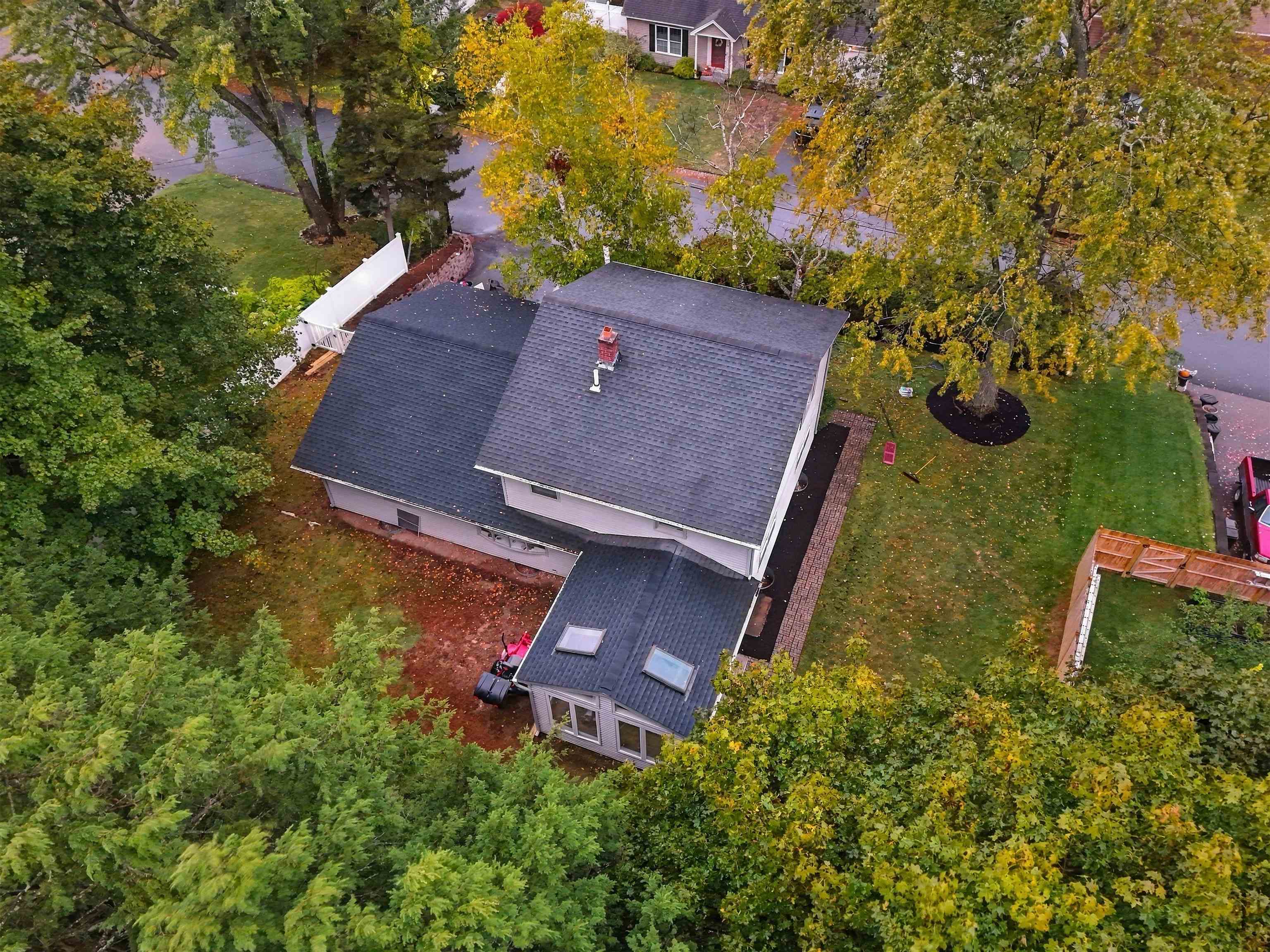 Photo 5 of 42