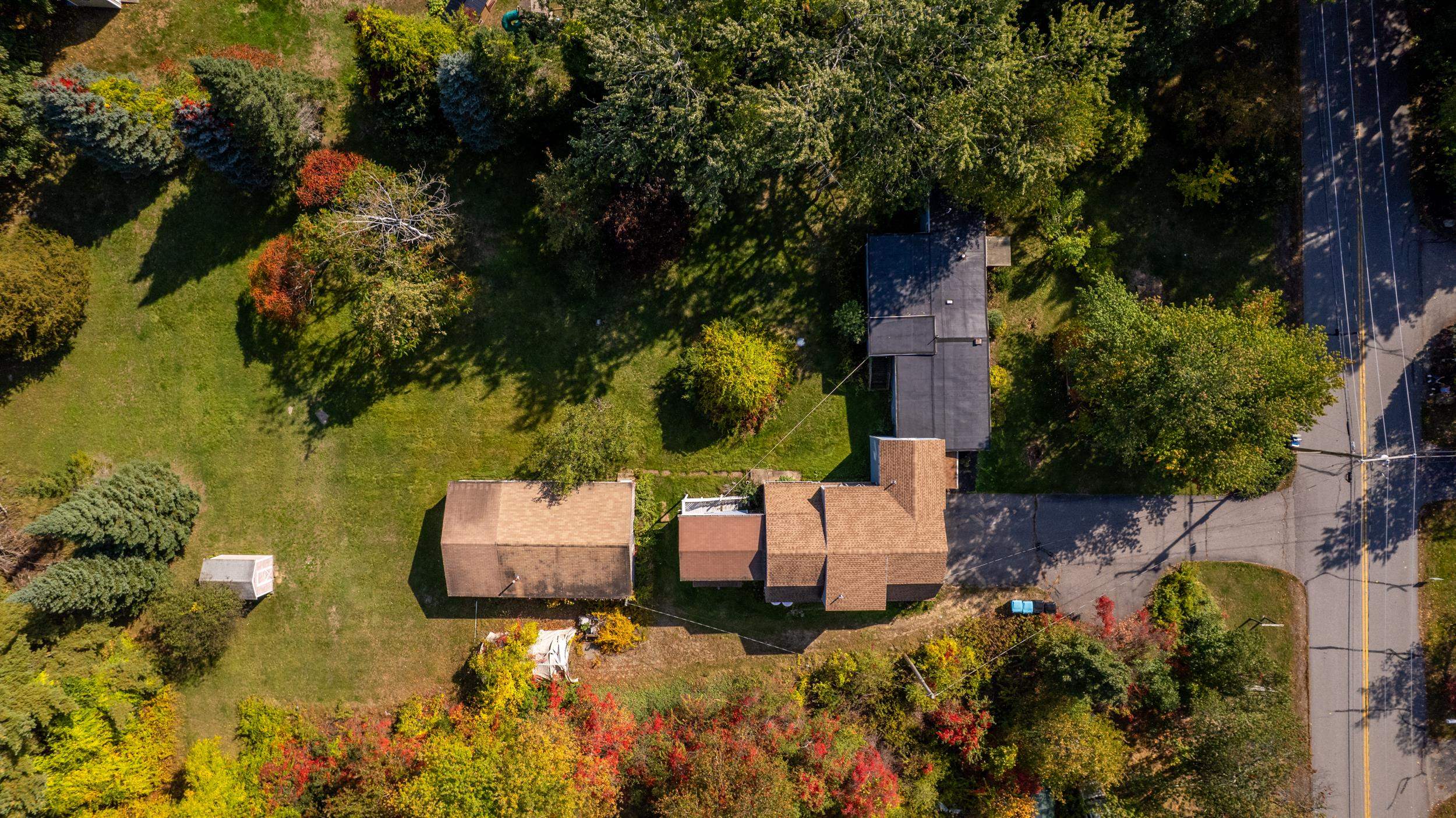 Photo 2 of Single family home for sale at 39 Lovell Rd, Stratham, NH 03885 | MLS# 5114584 | Listing updated on 2026-10-17