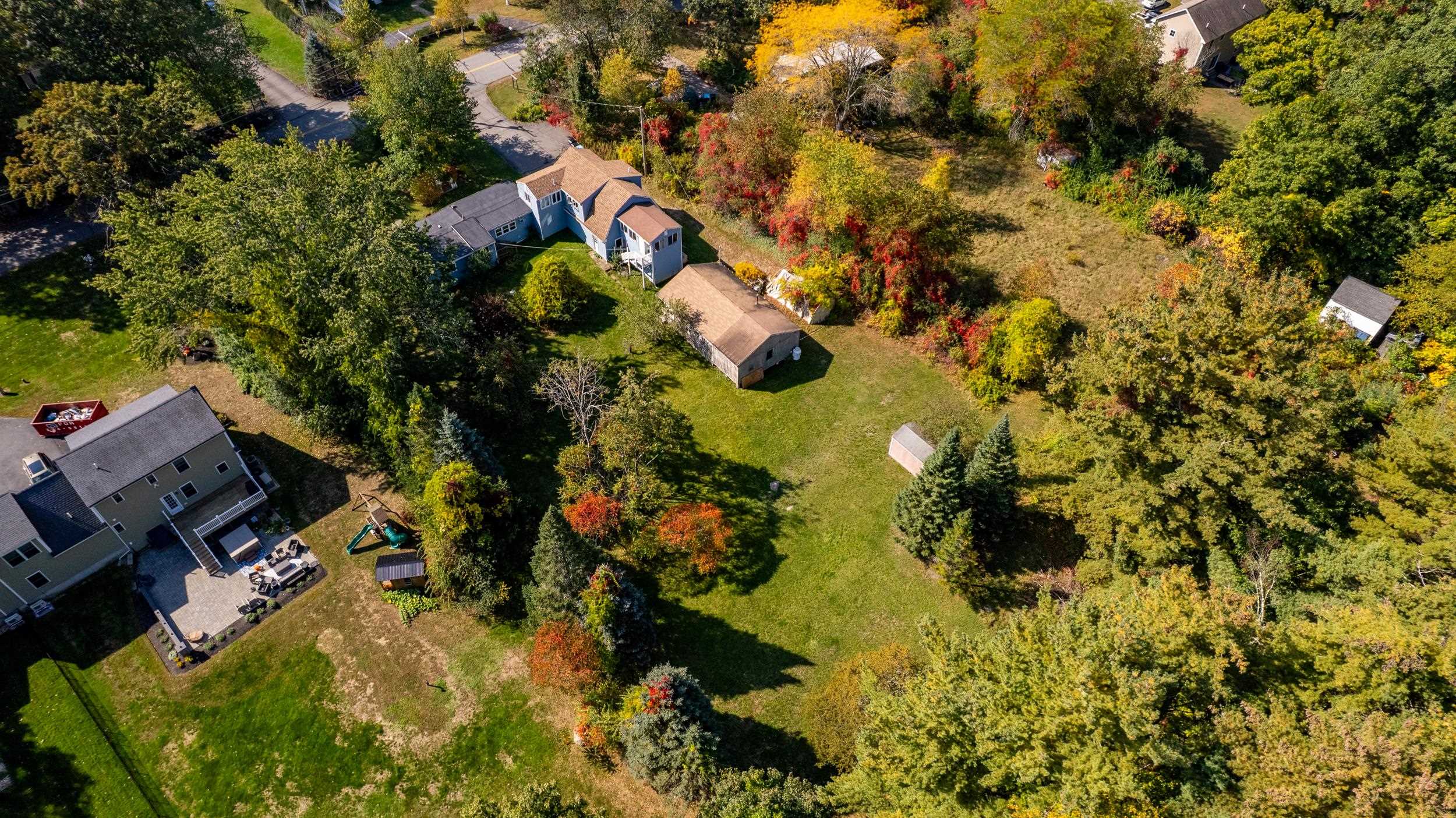 Photo 4 of Single family home for sale at 39 Lovell Rd, Stratham, NH 03885 | MLS# 5114584 | Listing updated on 2026-10-17