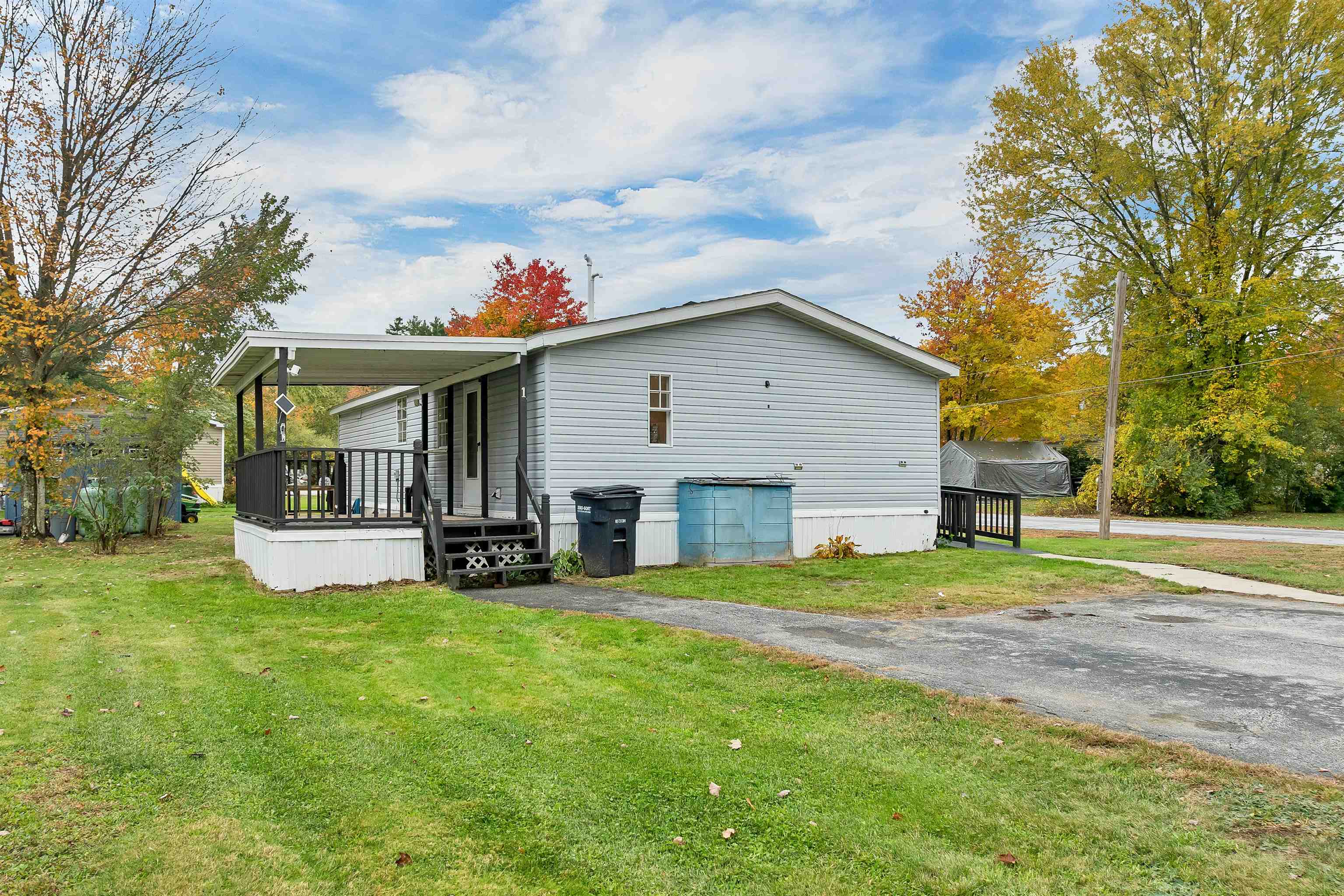 Photo 2 of Manufactured home for sale at 1 Mark Dr, Allenstown, NH 03275 | MLS# 5114677 | Listing updated on 2026-10-17