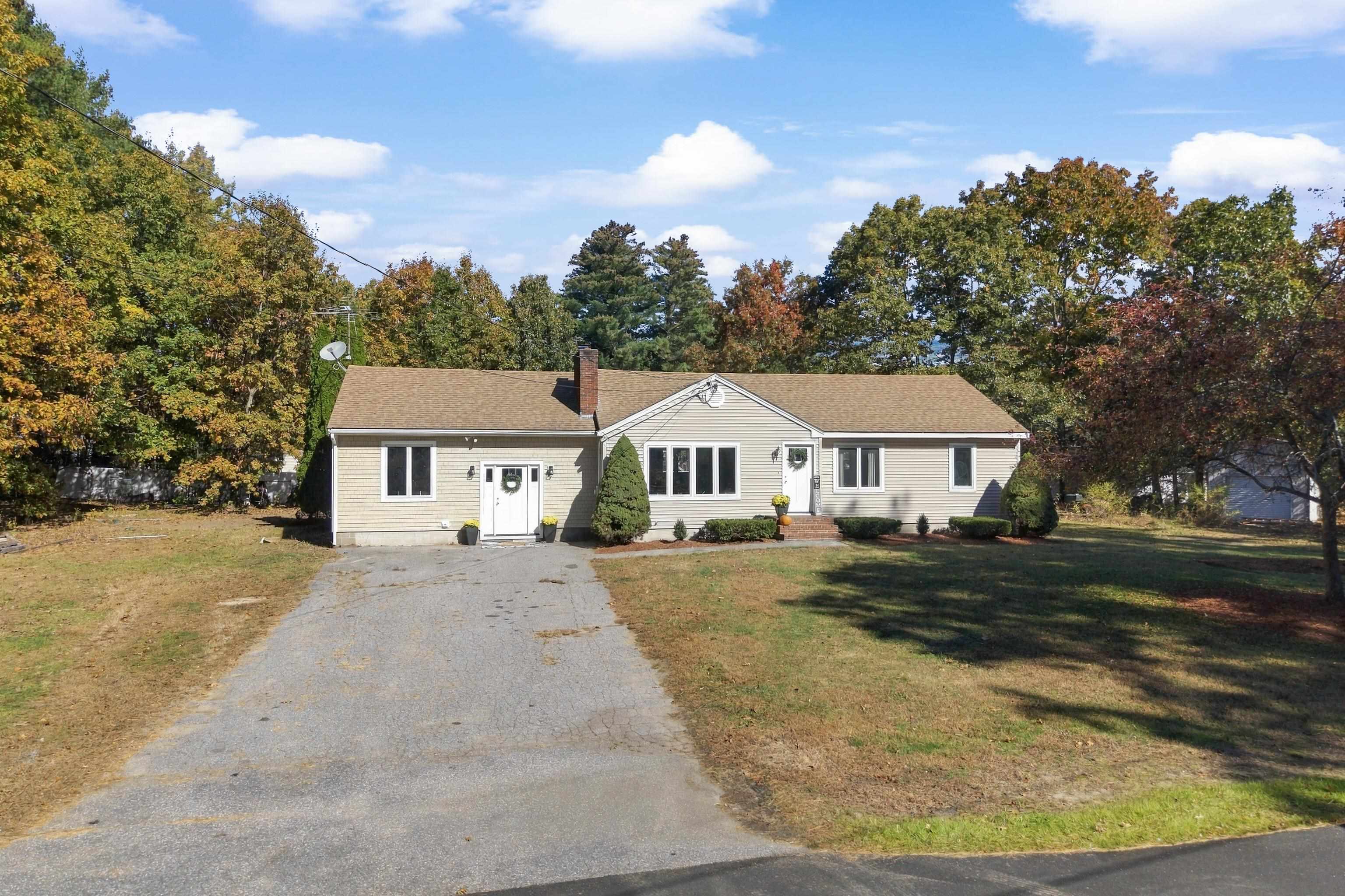 Photo 1 of Single family home for sale at 7 Tokanel Rd, Windham, NH 03087 | MLS# 5114760 | Listing updated on 2026-10-23