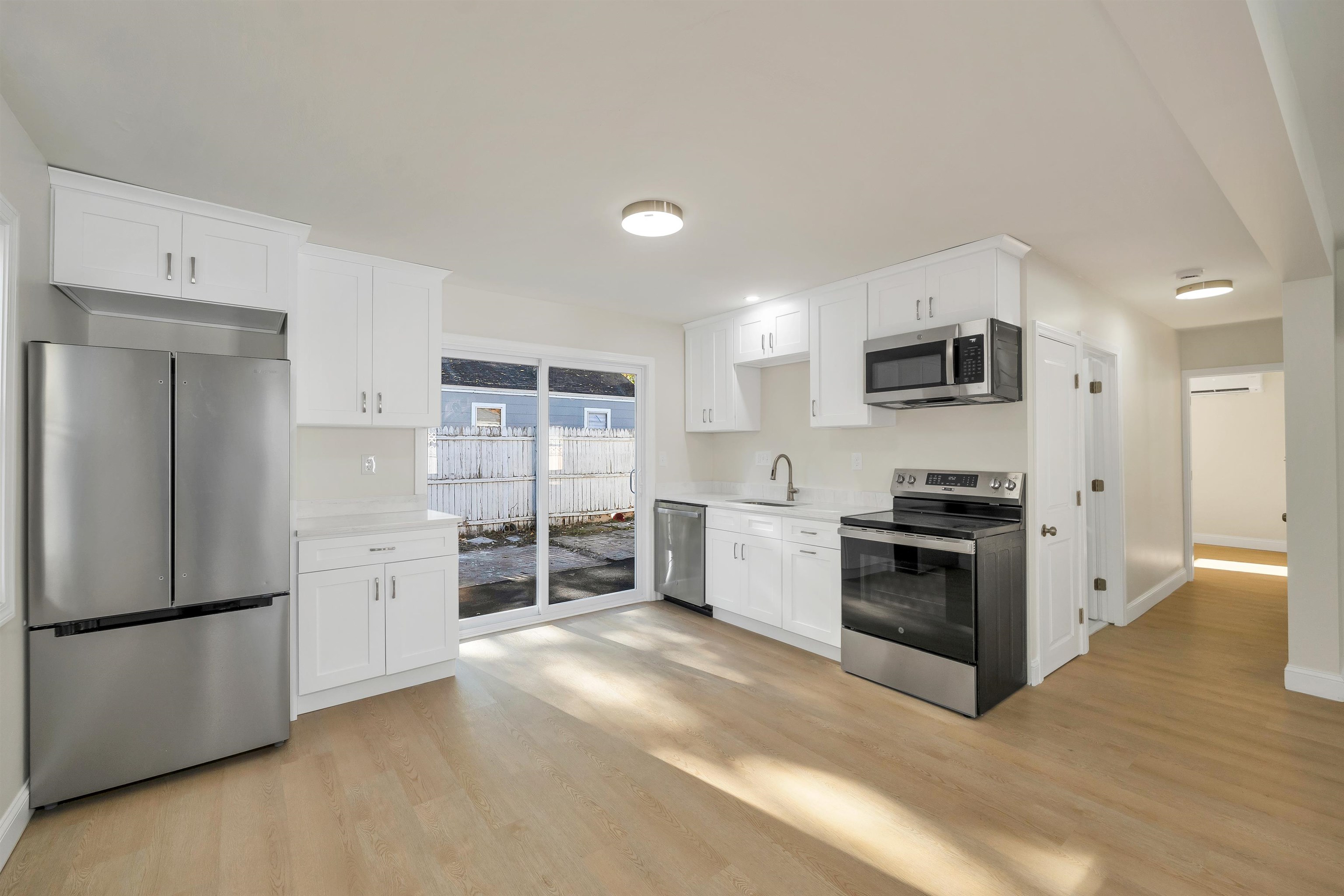 101 Ruth Avenue, Manchester, NH photo 3